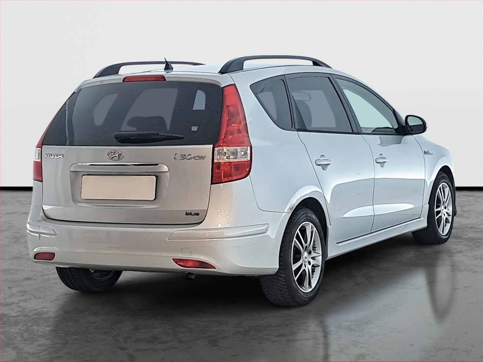 Hyundai i30, 1.6 CRDi, v provozu - fotka 5