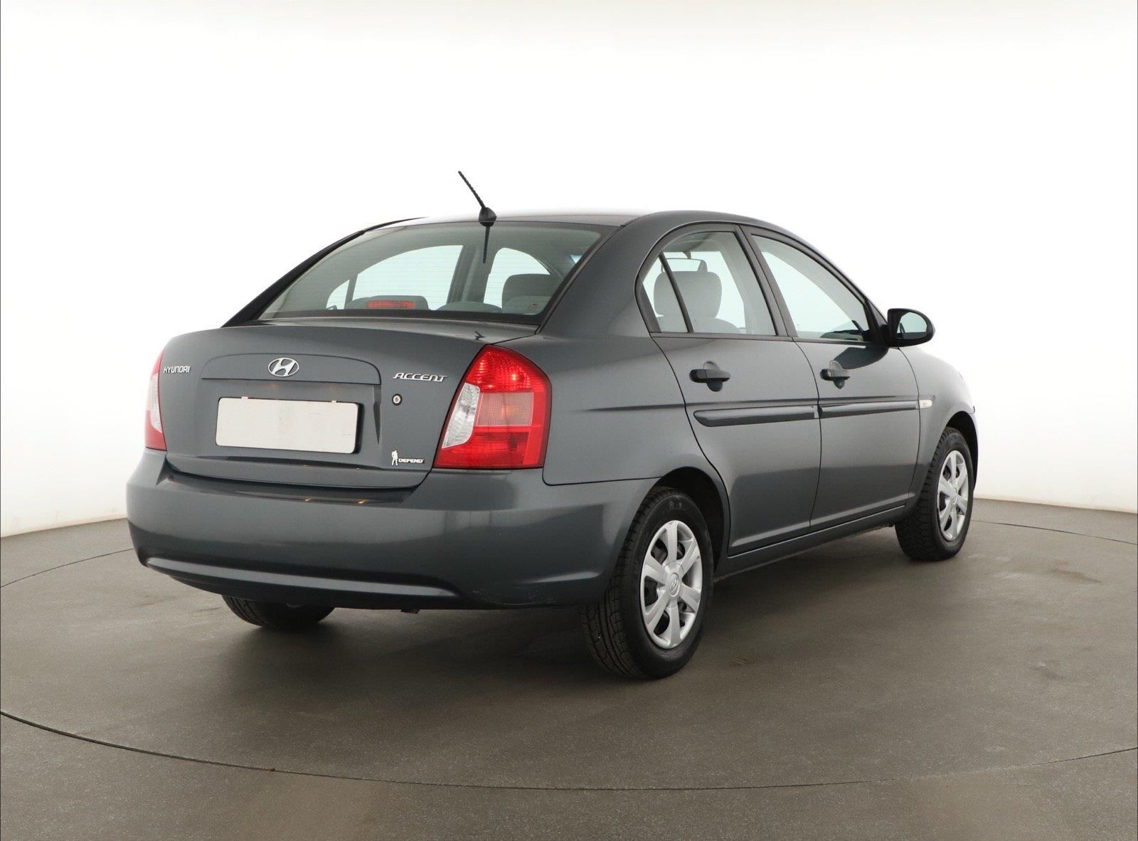 Hyundai Accent, 1.4i, ČR,1.maj, po STK - fotka 5
