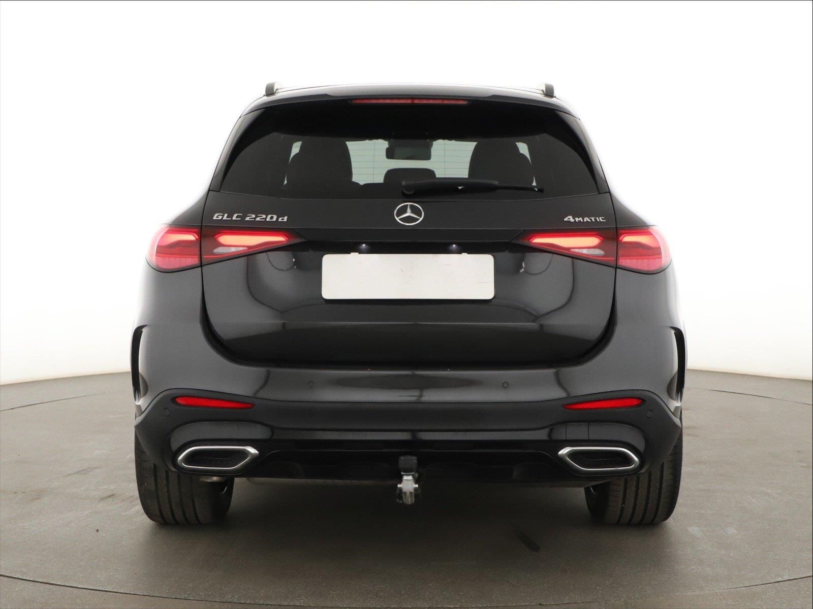 Mercedes-Benz GLC, 220 d 4MATIC, AMG Line - fotka 4