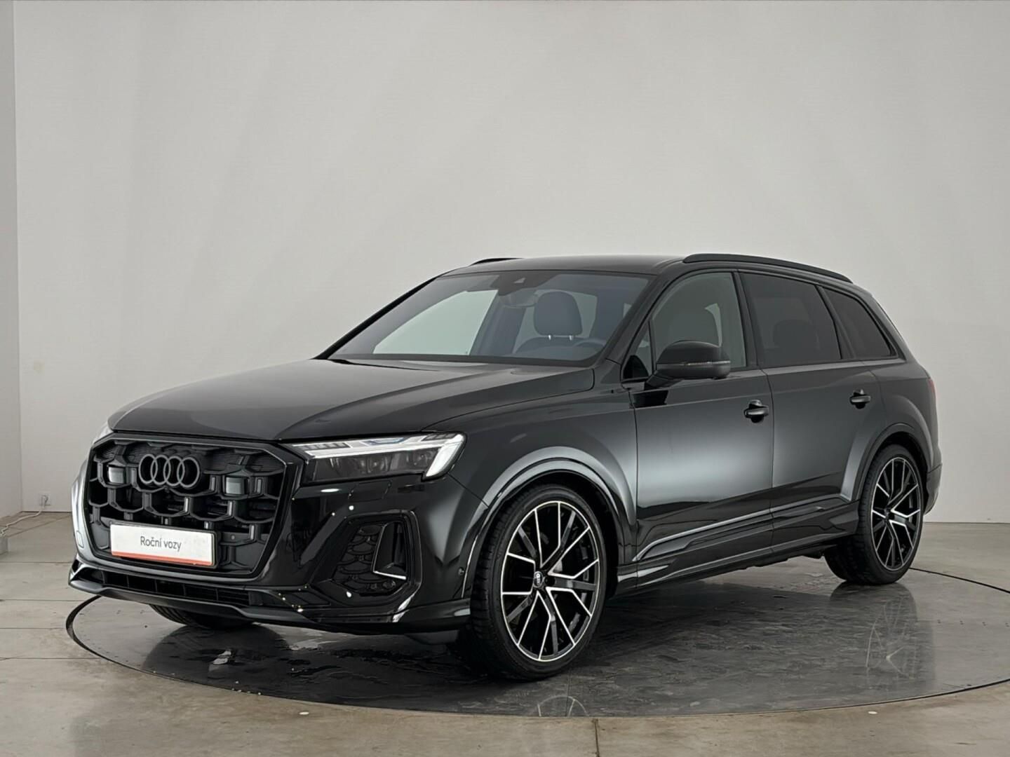 Audi Q7, 3.0 TDI / 210 kW S-LINE QUATTR