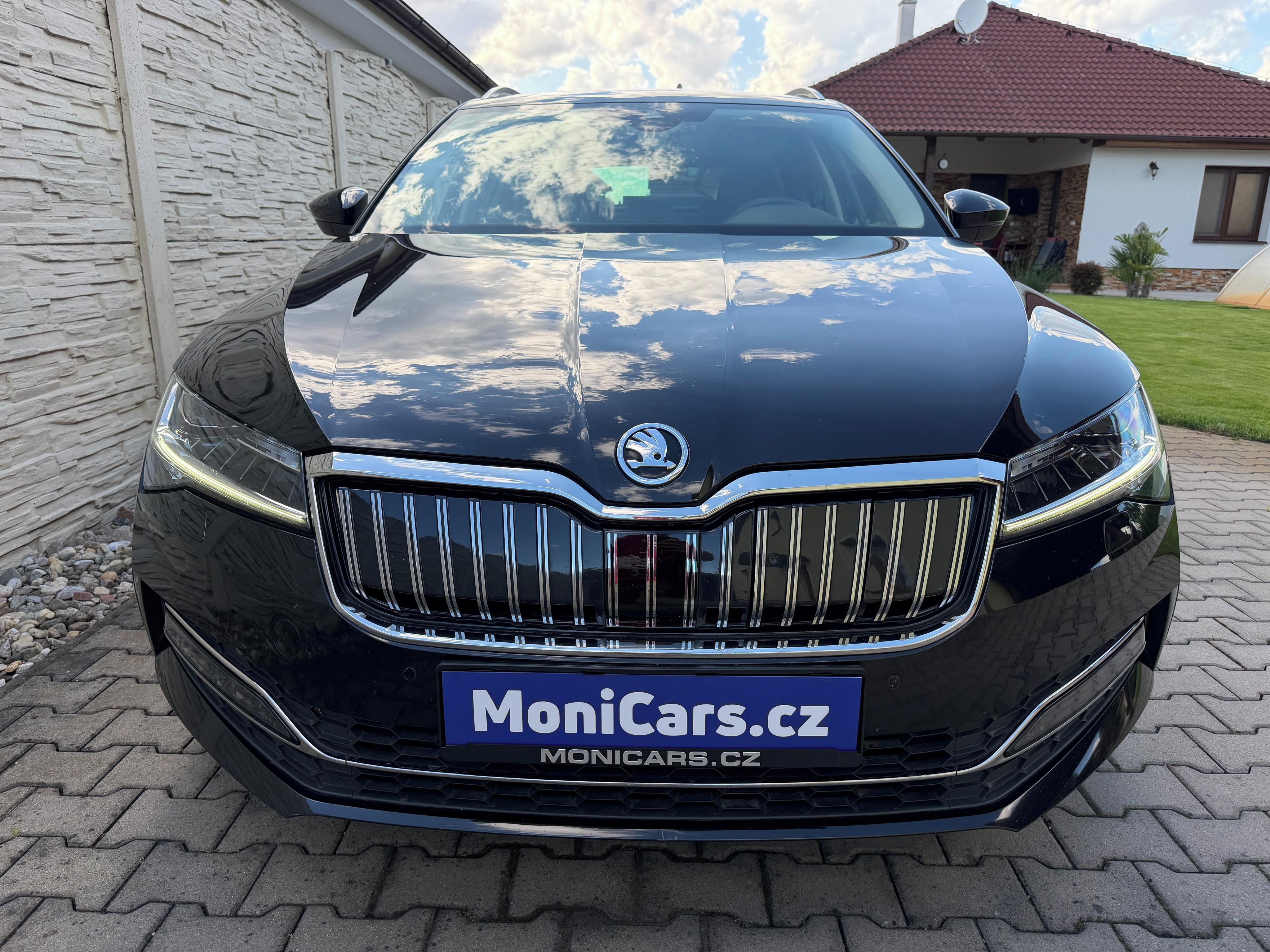 Škoda Superb, 1.4 iV TSI Style 160kW DSG - fotka 2