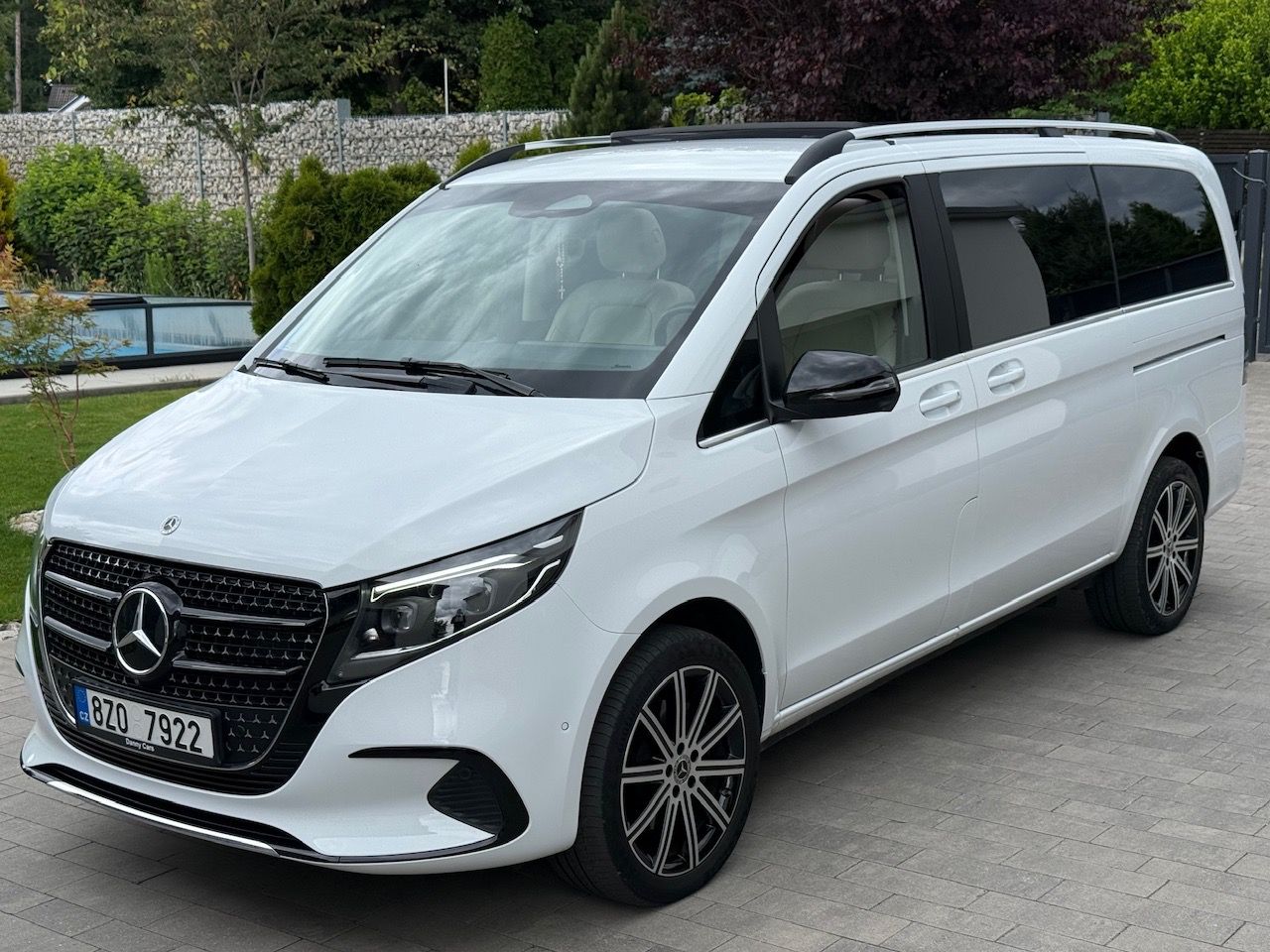 Mercedes-Benz Třídy V, 300d 4matic XL, 8 míst, záruka