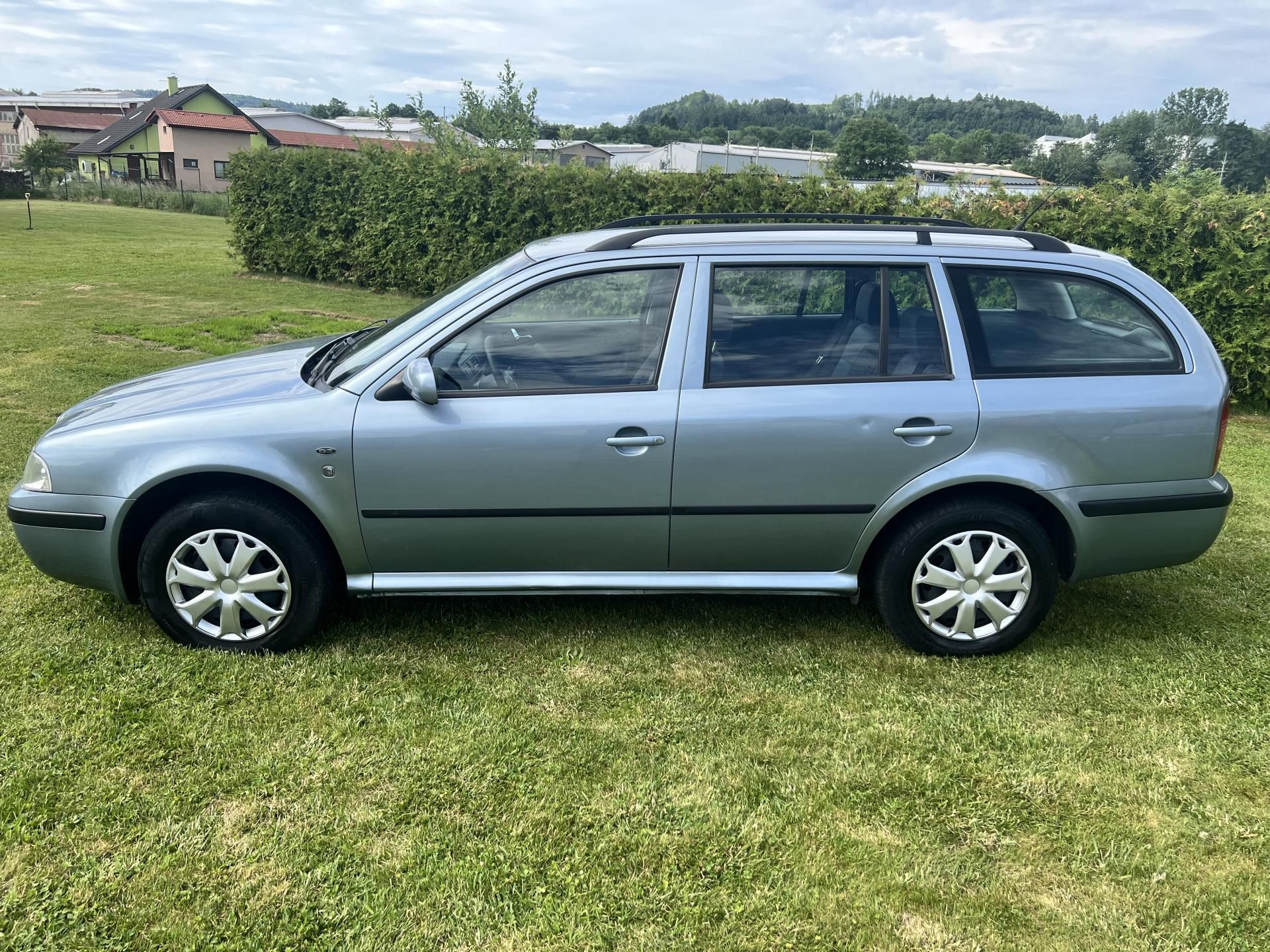 Škoda Octavia, 1.9TDI 74KW,4x4,TZ,AMBIENTE - fotka 4
