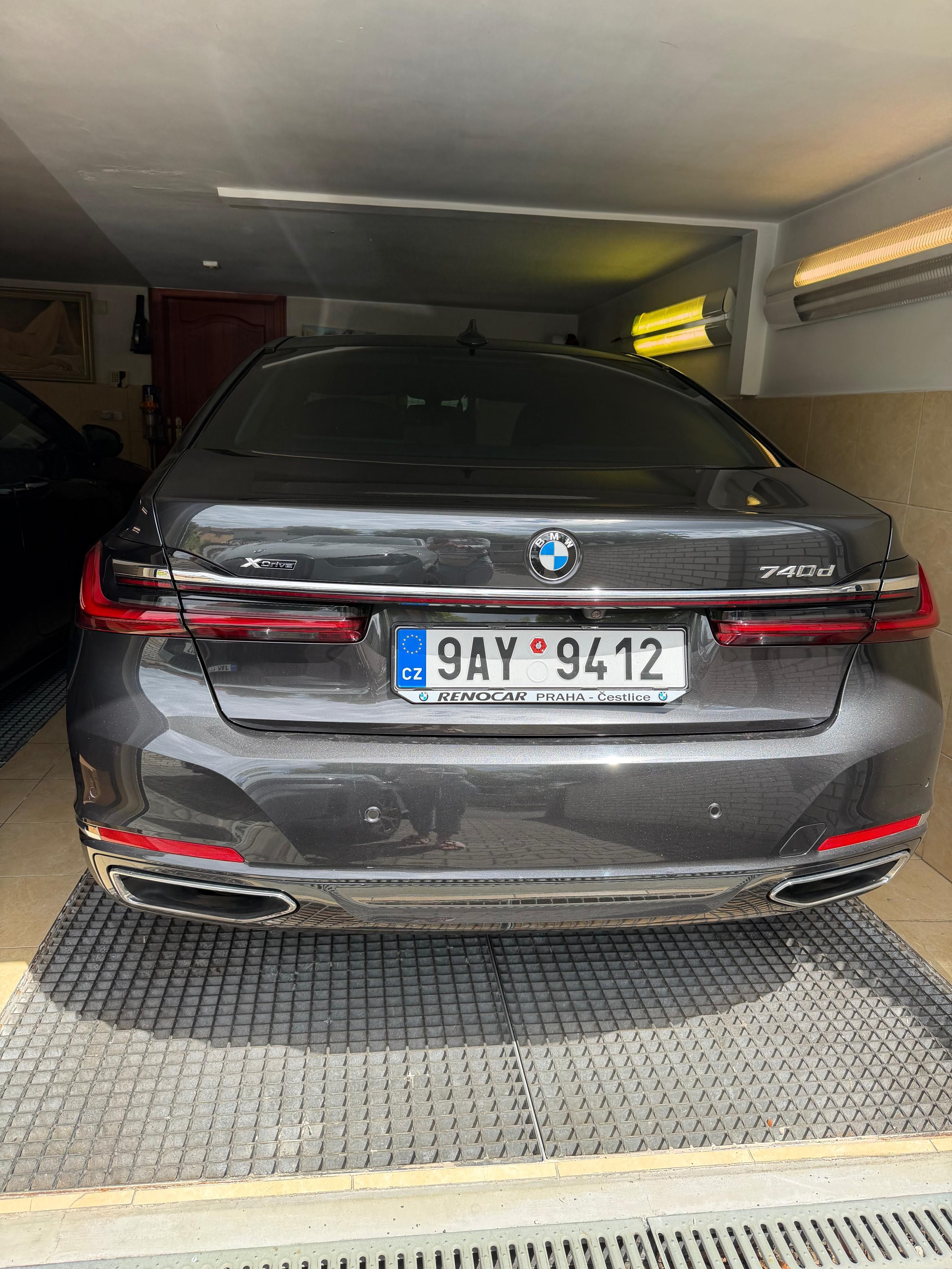 BMW Řada 7, BMW řada 740dxDrive 3000 - fotka 3