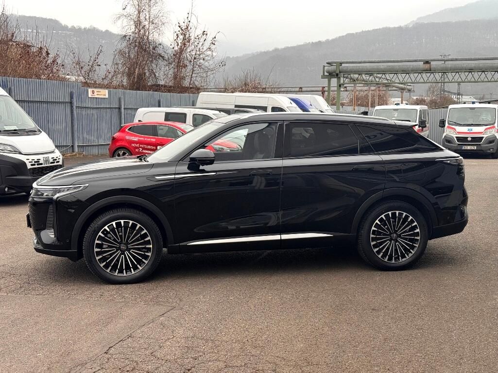 Omoda 9, SHS 1,5 TGI (537k) Premium - fotka 6