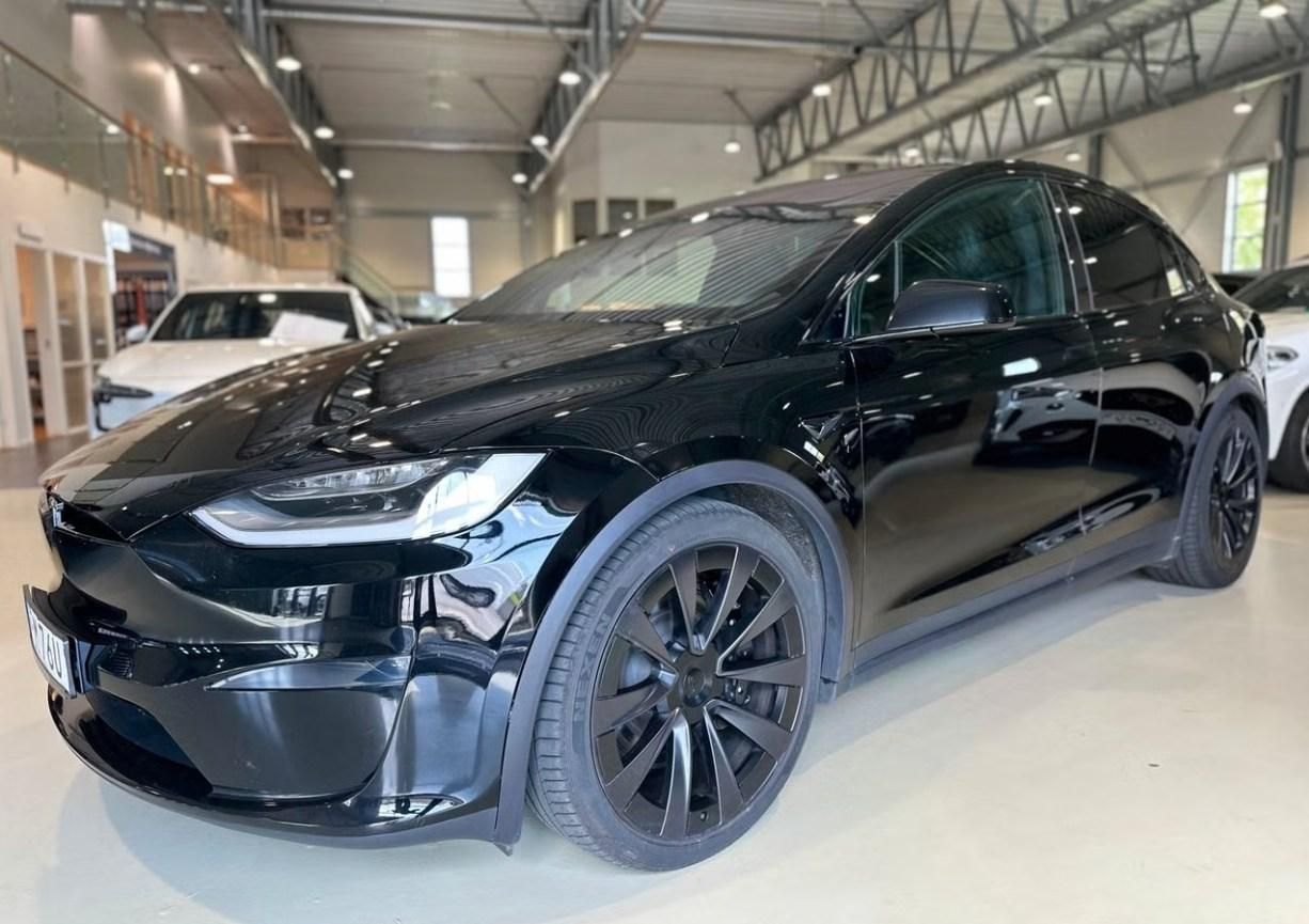 Tesla Model X, LR AWD Tažné Panorama Falcon