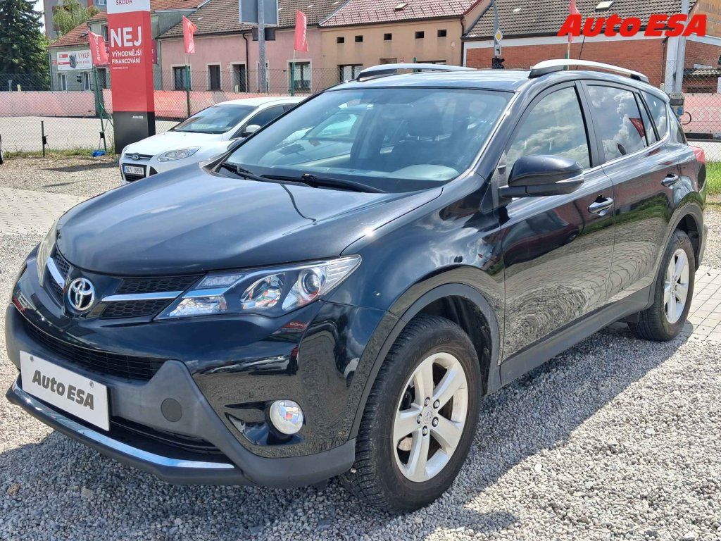 Toyota Rav4, 2.0 - fotka 3