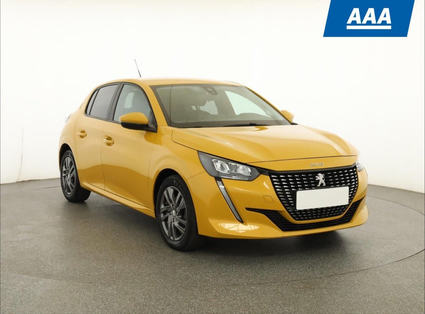 Peugeot 208, 1.2 PureTech, ČR,1.maj