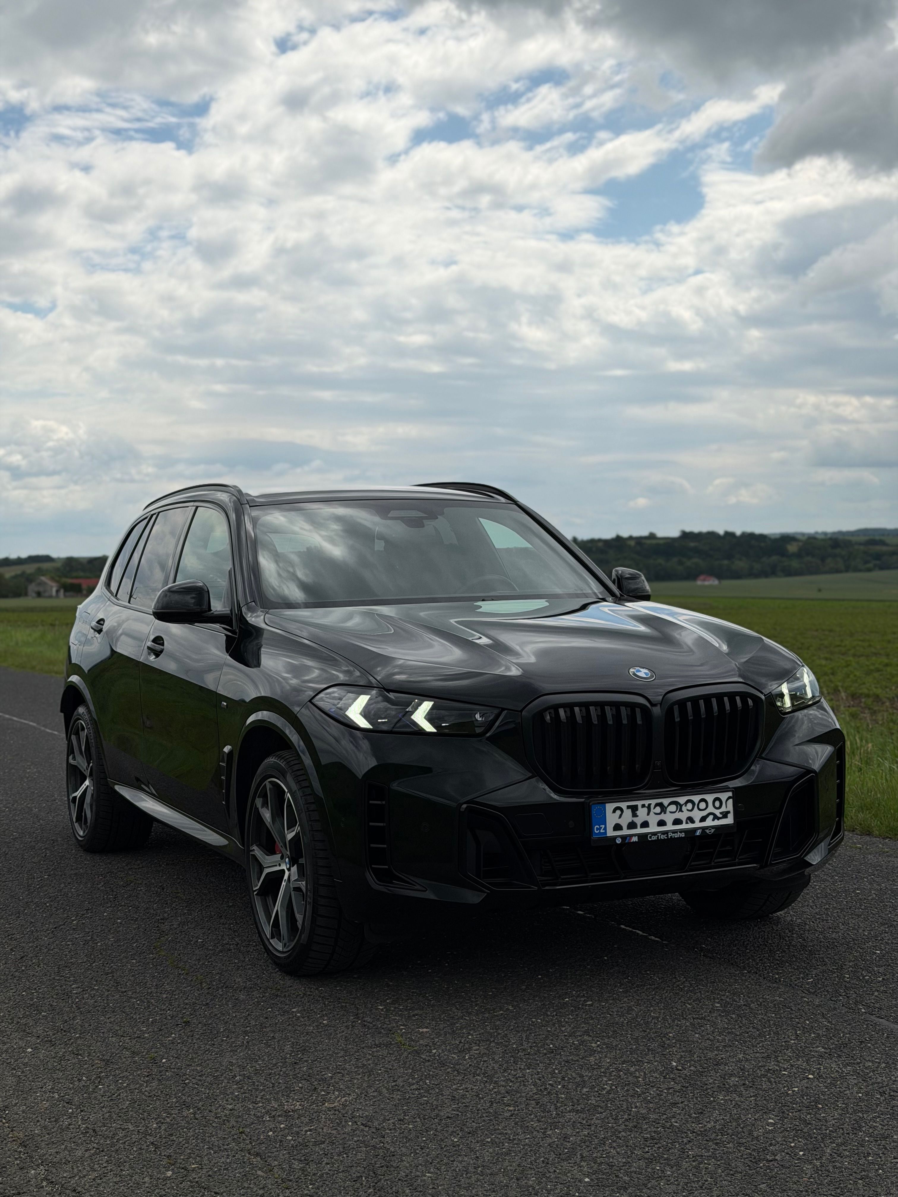 BMW X5, BMW X5 xDrive30d (G05) - fotka 2