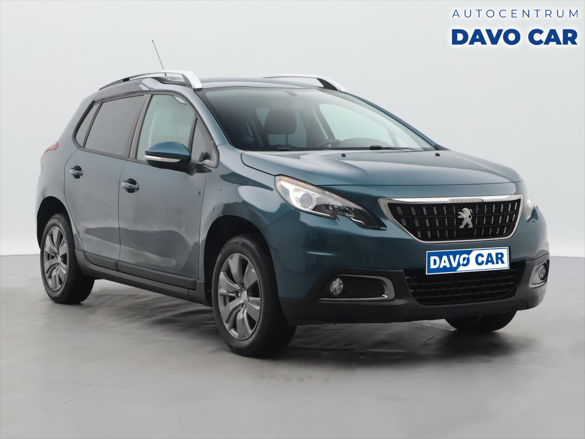 Peugeot 2008, 1,2 81 kW klimatizace CZ