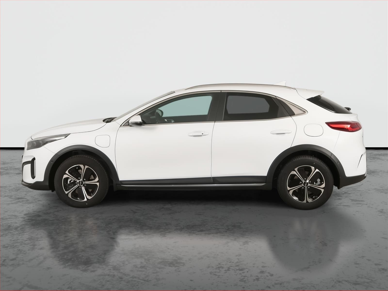 Kia XCee´d, Plug-in-Hybrid, Premium, ACC - fotka 3