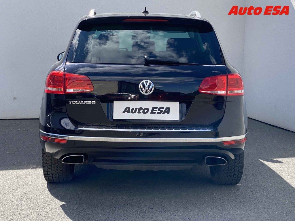 Volkswagen Touareg, 3.0 TDi 4x4,AT - fotka 5