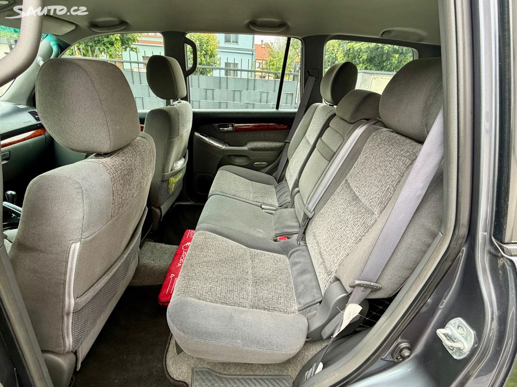 TOYOTA Land Cruiser 3.0 TD-4D 163ch