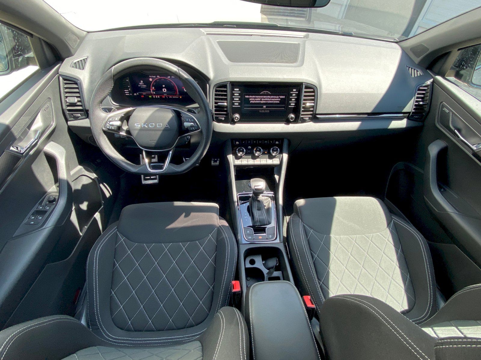 Škoda Karoq, Sportline 1.5 TSI 110 kW DSG - fotka 5