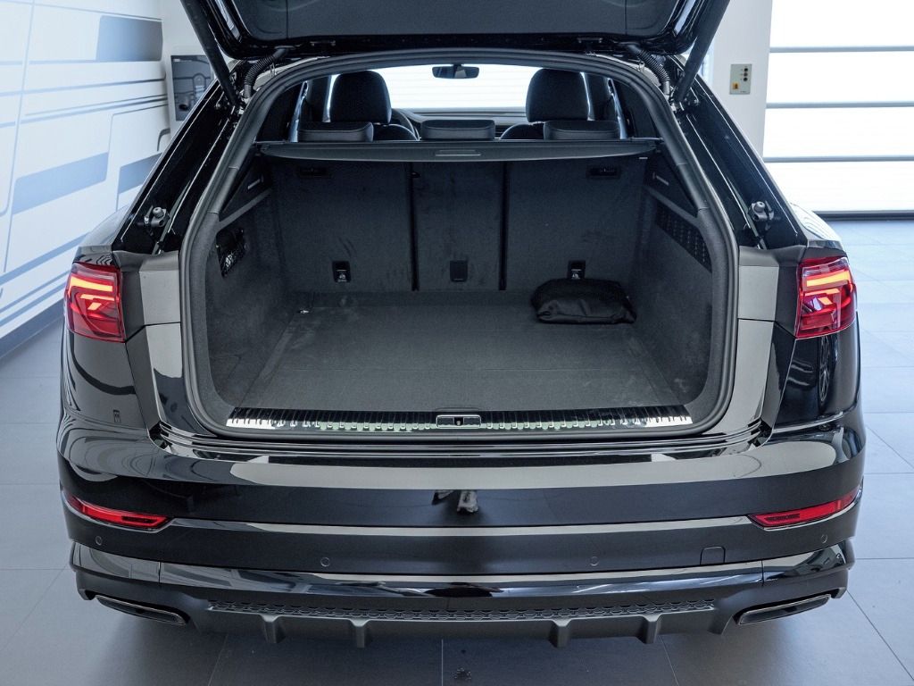 Audi Q8, SUV 50 TDI quattro - fotka 5