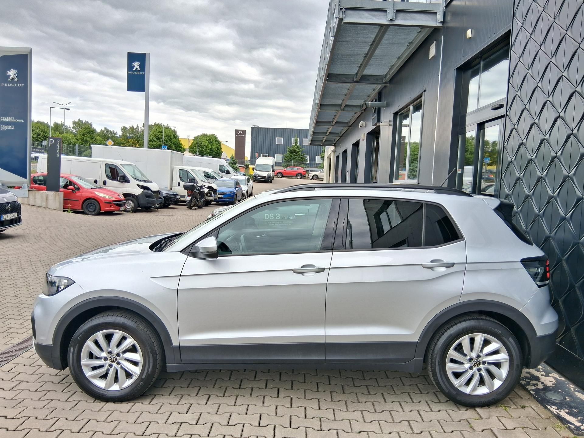 Volkswagen T-Cross, LIFE 1.0 TSI 70kW - fotka 4