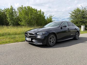 220d 4M AMG PAck DIGITAL Light