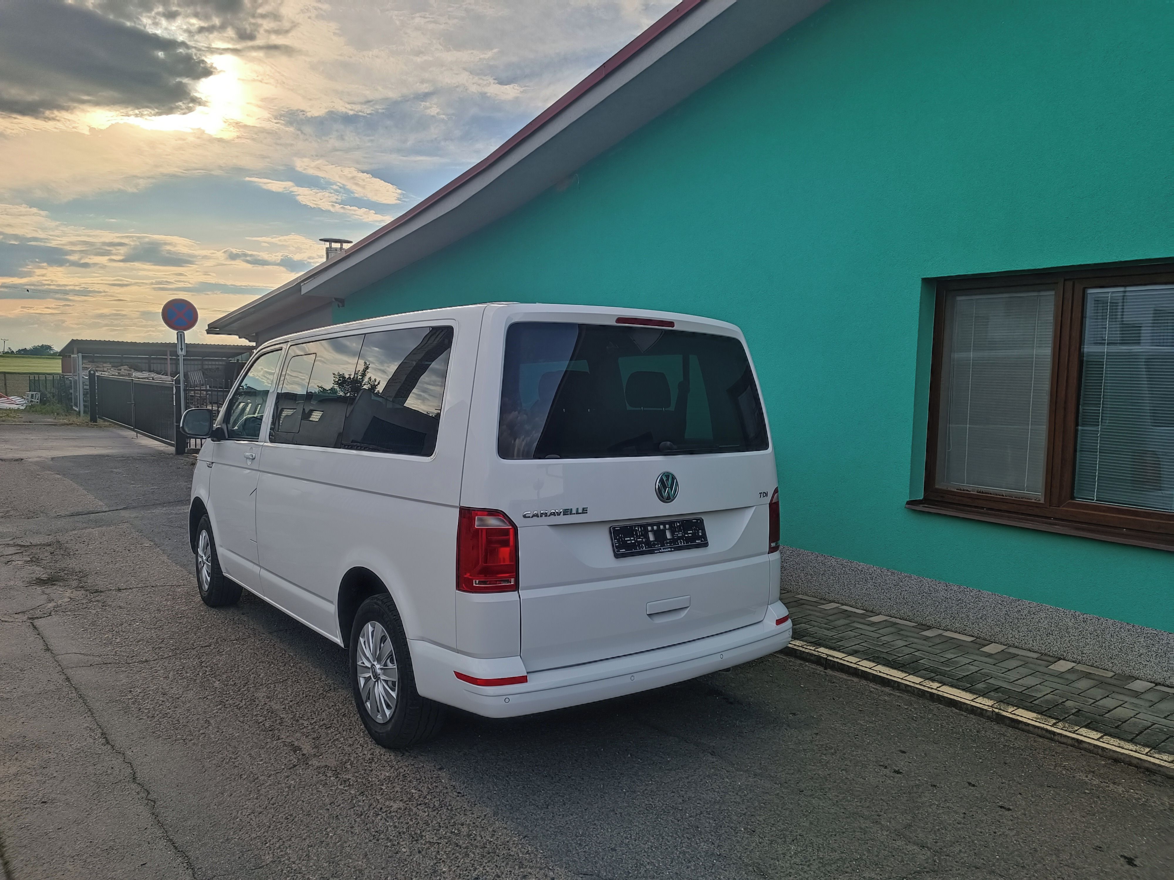 Volkswagen Transporter, WV Caravelle trend - fotka 6