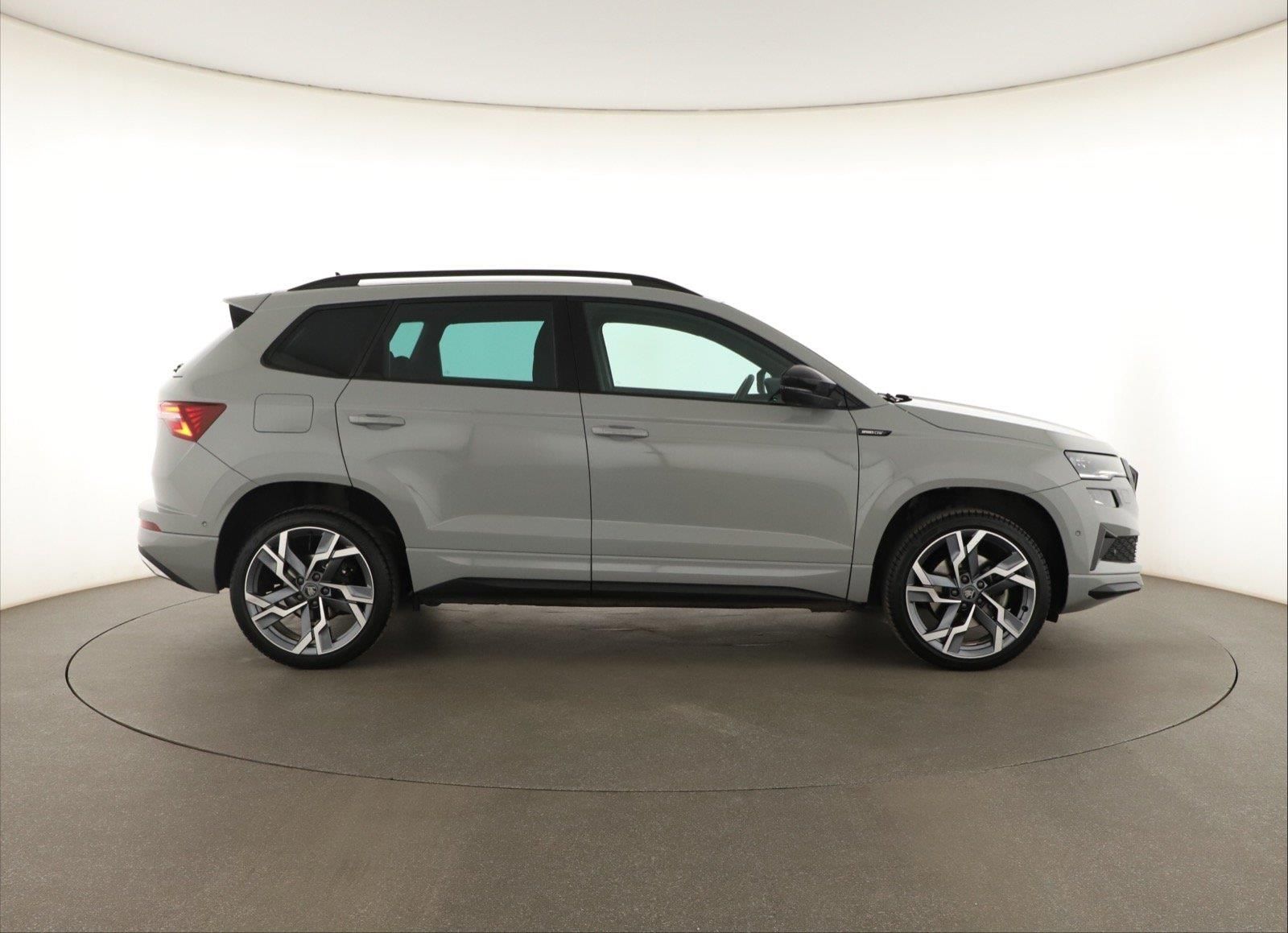 Škoda Karoq, 2.0 TDI, Sportline, SPORTLINE - fotka 6
