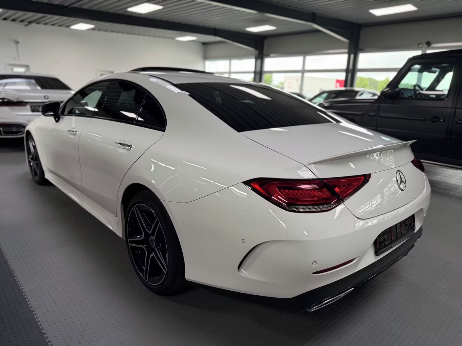 Mercedes-Benz CLS, 450 4M AMG Massage*HUD*Burm - fotka 2