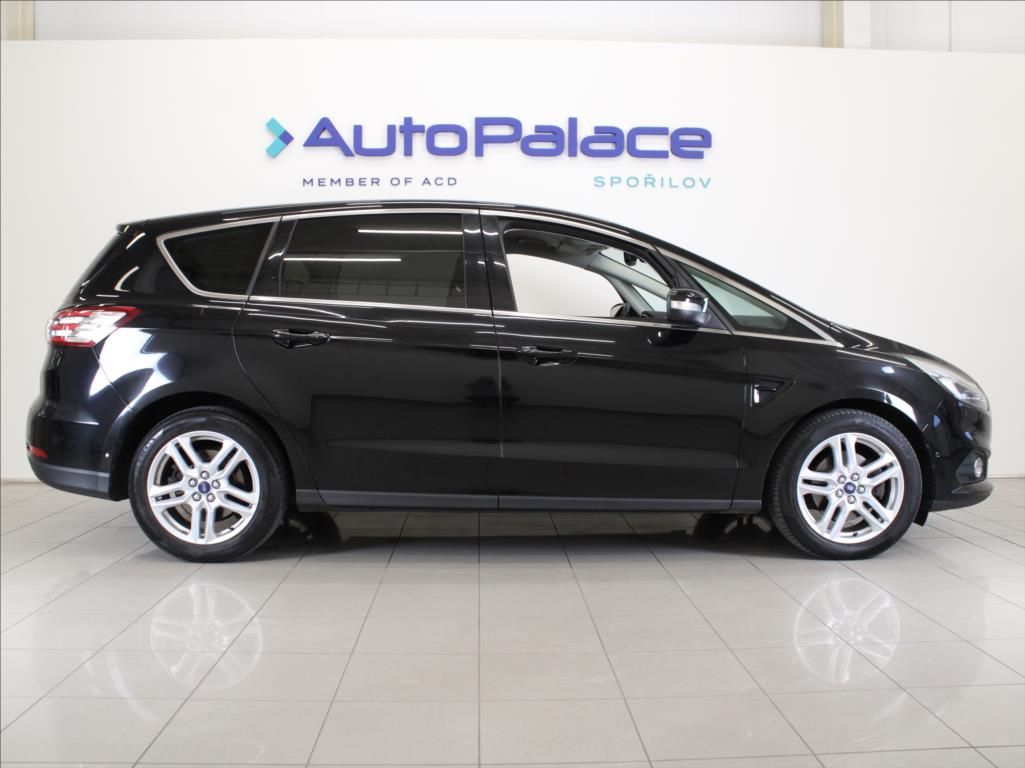 Ford S-MAX, 2,0 TDCi 110kW Titanium Tažné - fotka 6