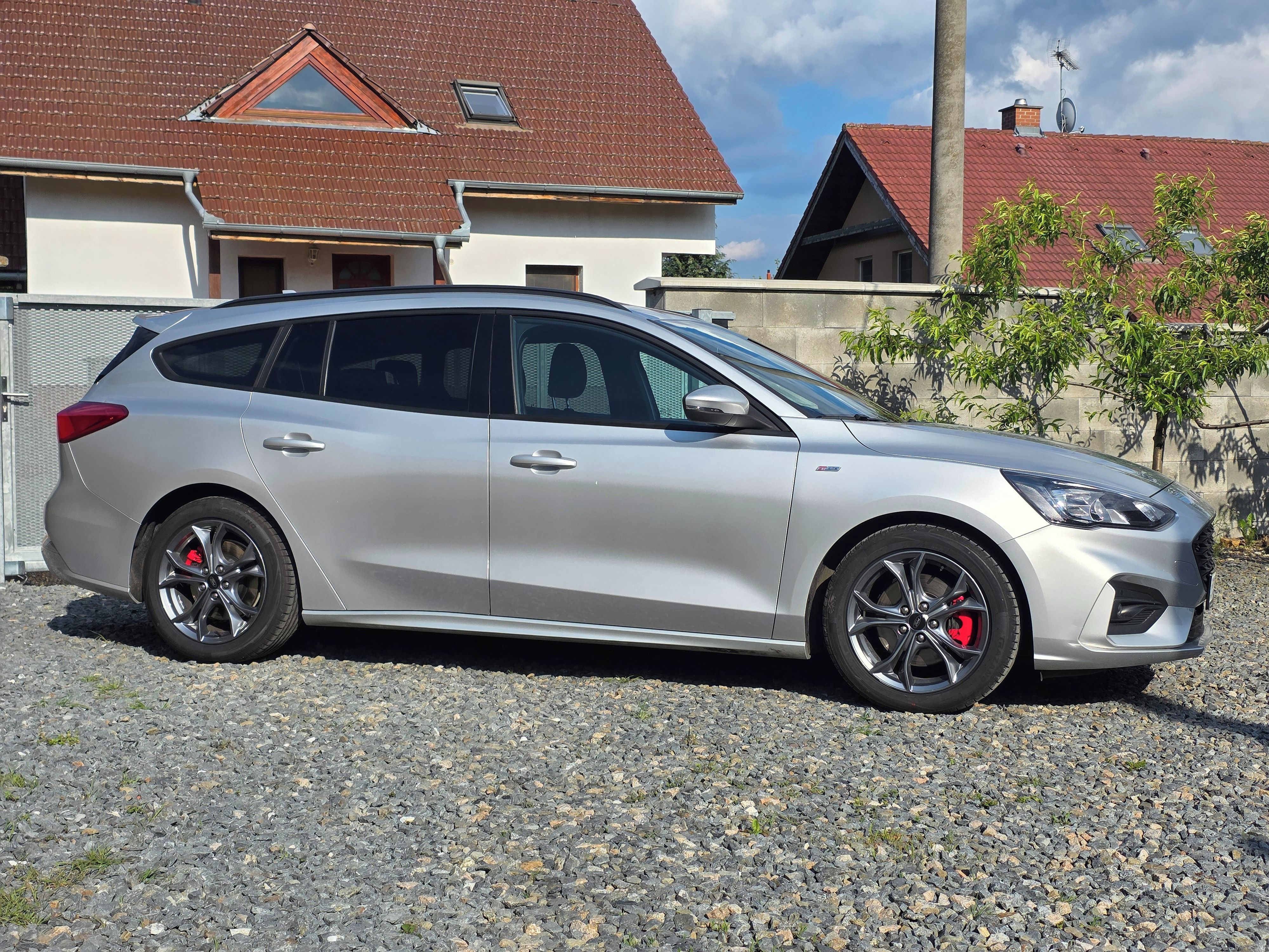 Ford Focus, Ford Focus ST-Line 2.0 EcoBlue - fotka 4