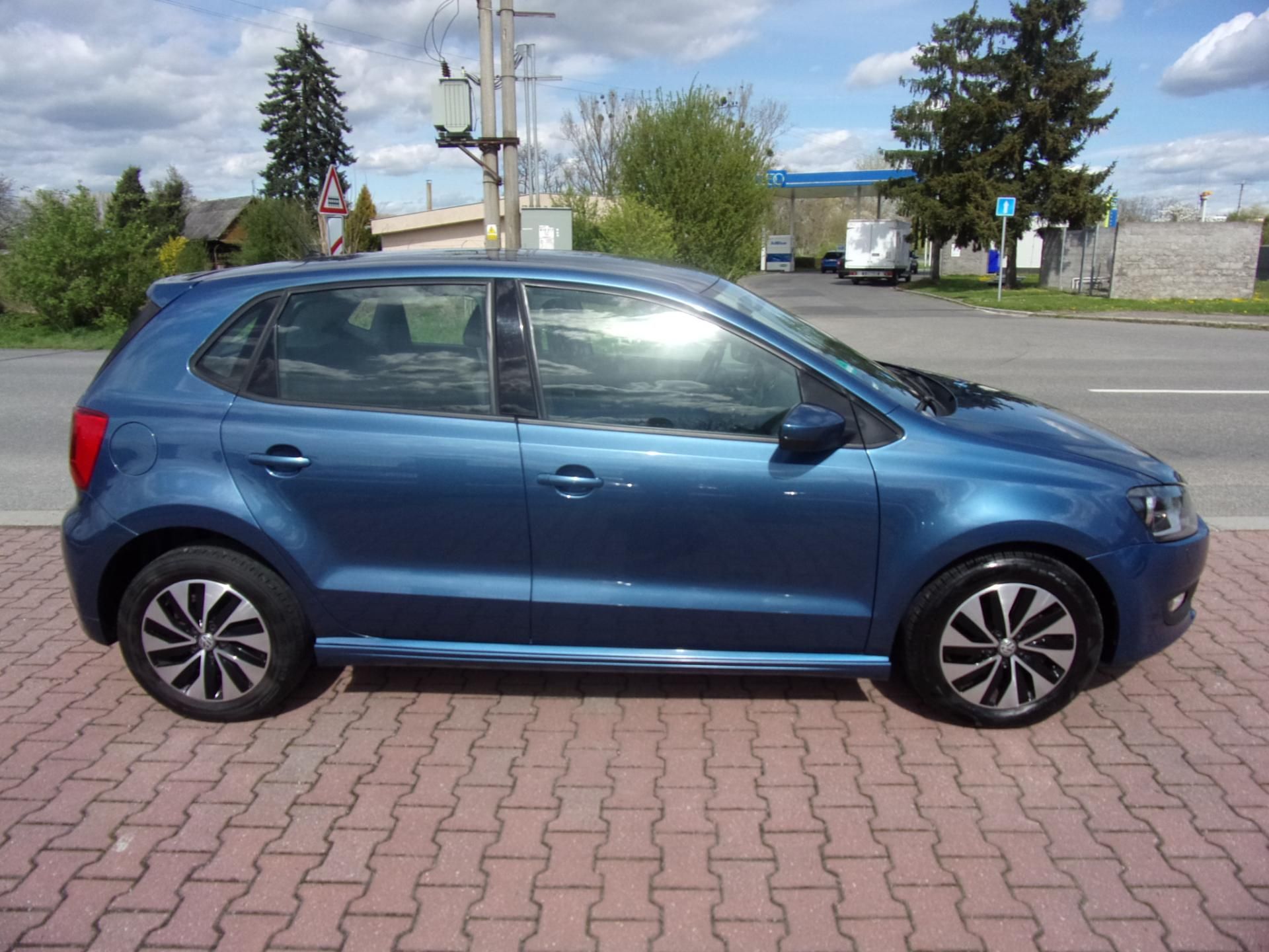 Volkswagen Polo, 1,0TSI KLIMA TEMP VÝHŘEV - fotka 5
