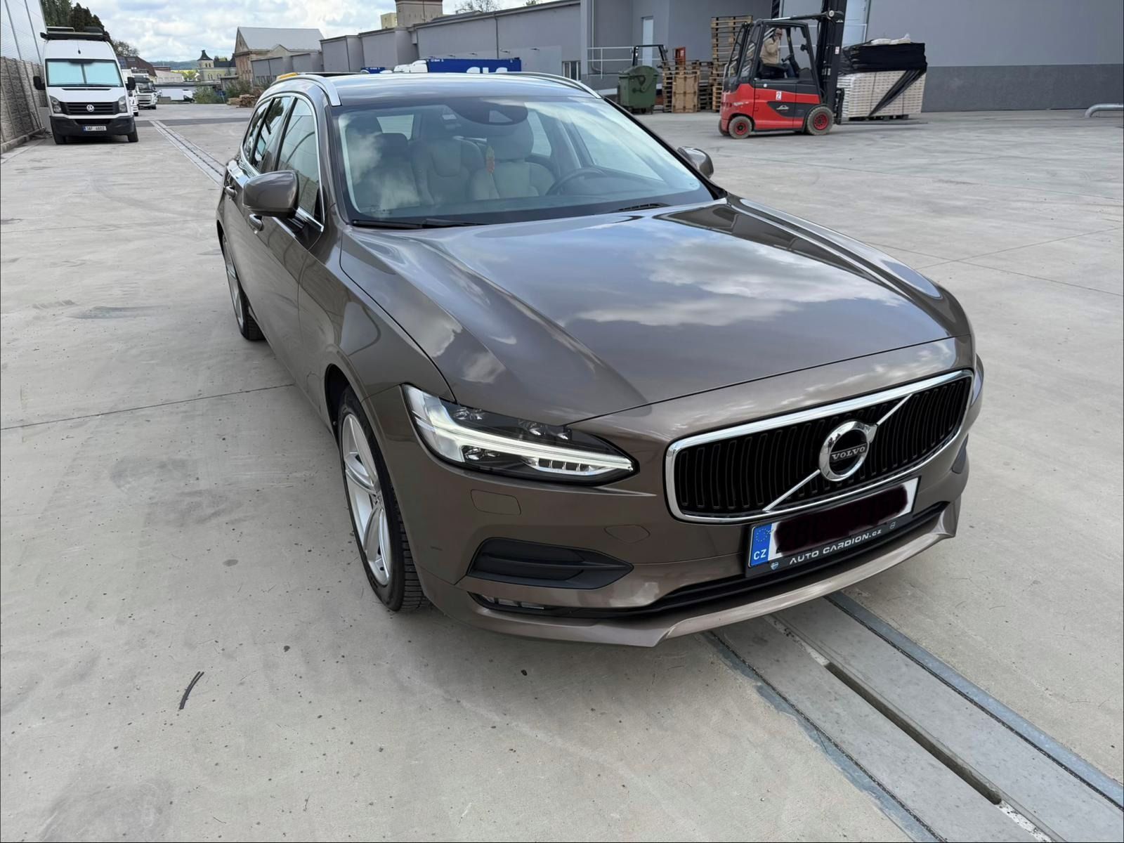 Volvo V90, Volvo V90, 187 kw