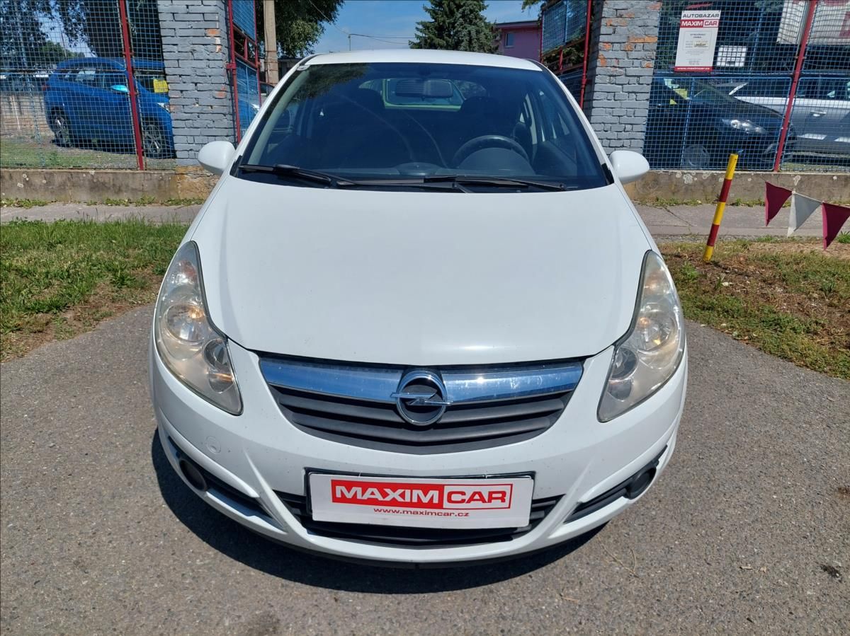 Opel Corsa, 1,2 16V - fotka 2