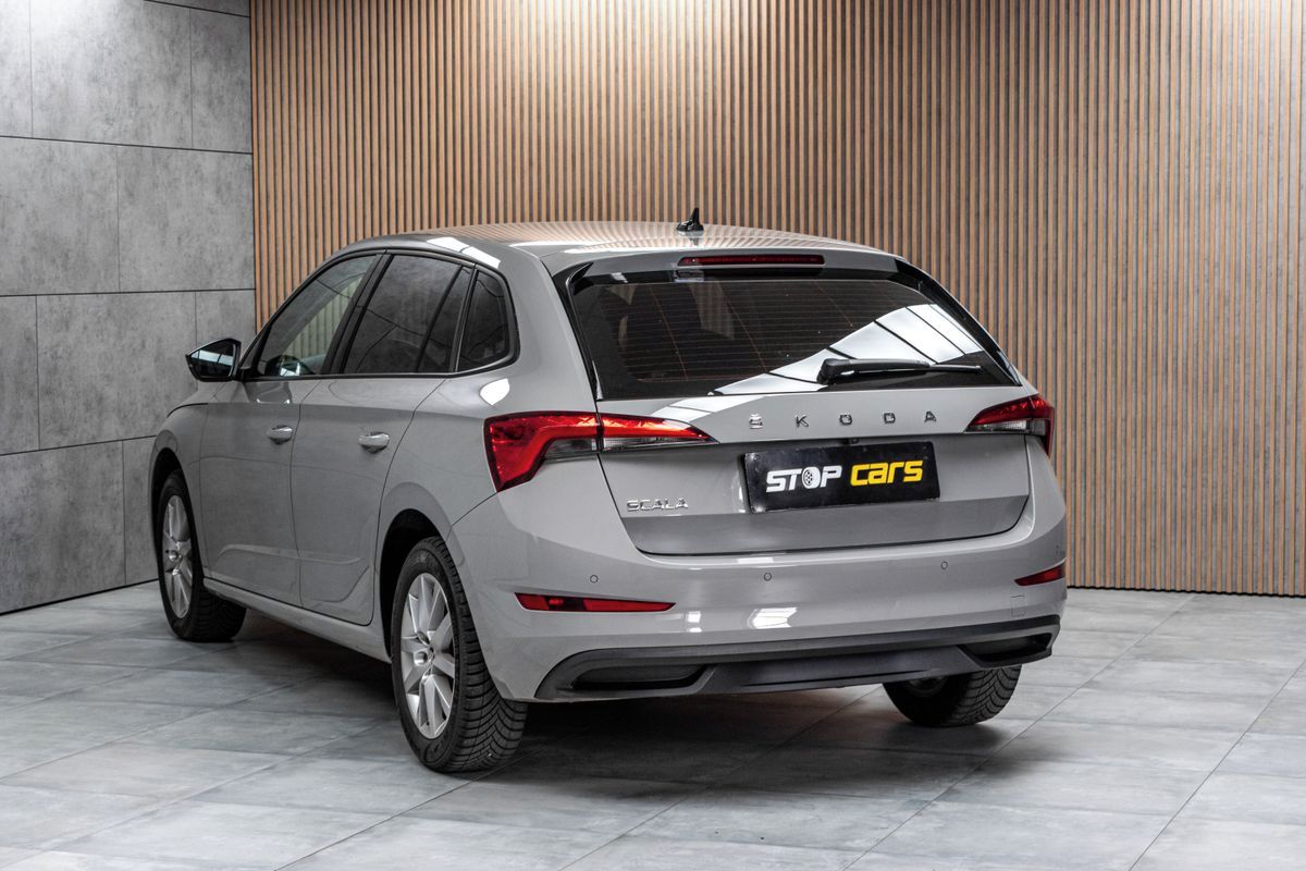 Škoda Scala, 1.0 TSI 81kW *KAMERA*ACC* - fotka 4