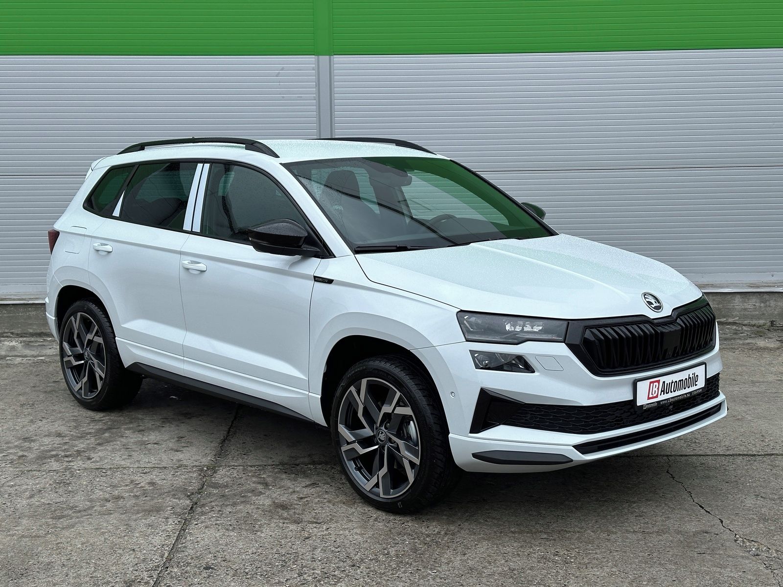 Škoda Karoq, 1.5TSi DSG Sportline DCC TAŽNÉ - fotka 3