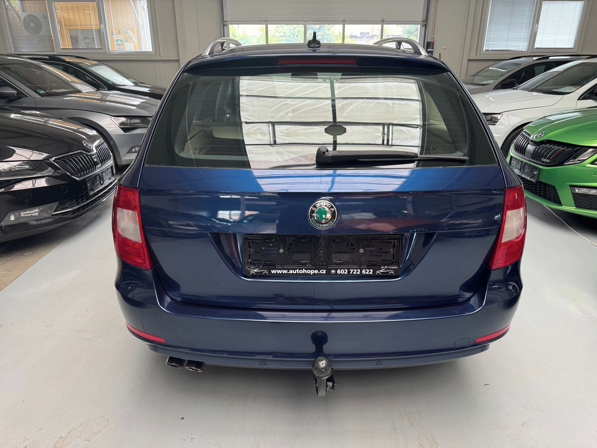 Škoda Superb, combi 1.8 TSI 4x4 Elegance - fotka 5
