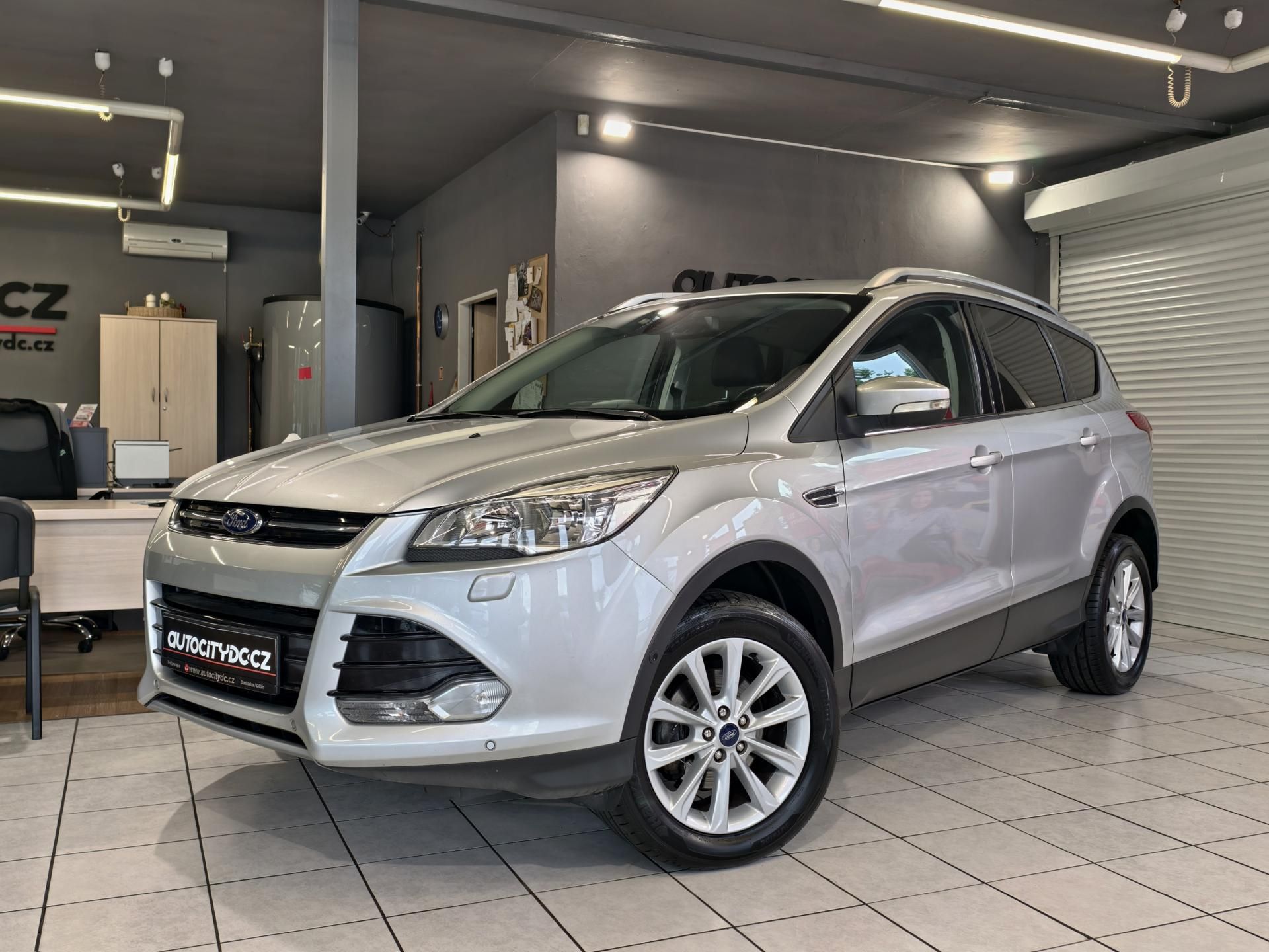 Ford Kuga, 1.5 EcoBoost 110kW TITANIUM - fotka 3