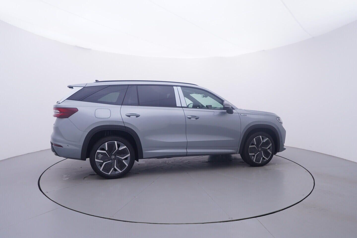Škoda Kodiaq, Sportline 2,0 TDI 4x4 142 kW - fotka 6