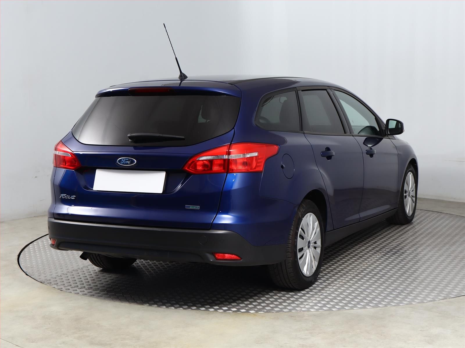 Ford Focus, 1.0 EcoBoost, Automat - fotka 5