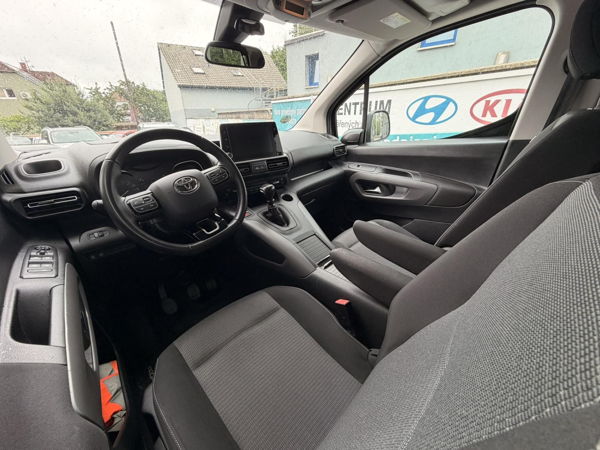 Toyota Proace City Verso, 1.2-7 MÍST-MOŽNOST VESTAVBY - fotka 3