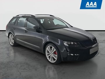 RS 2.0 TSI, Serv.kniha, Kůže