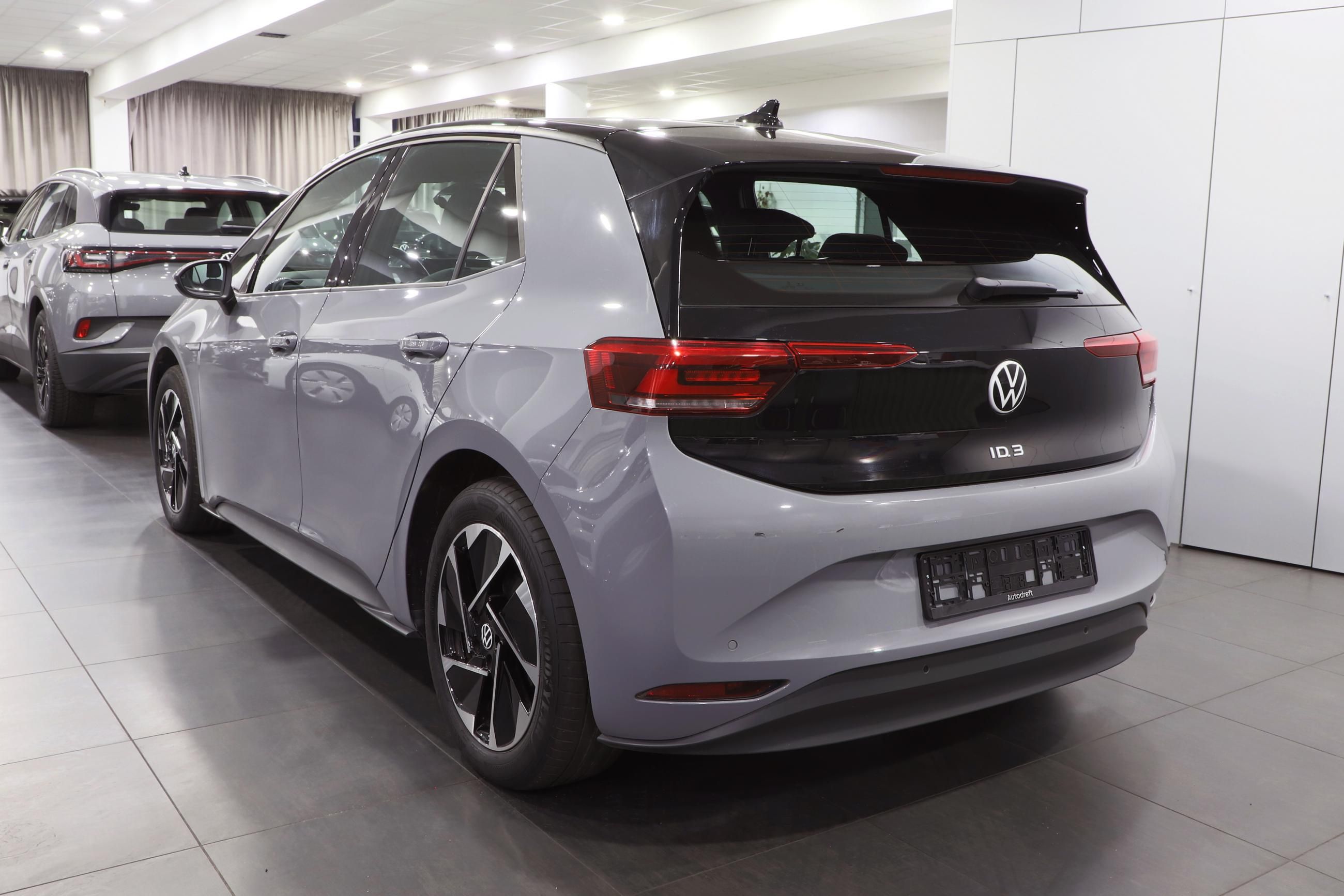 Volkswagen ID.3, ID.3 Pro 150kW / ALU 18'' - fotka 5