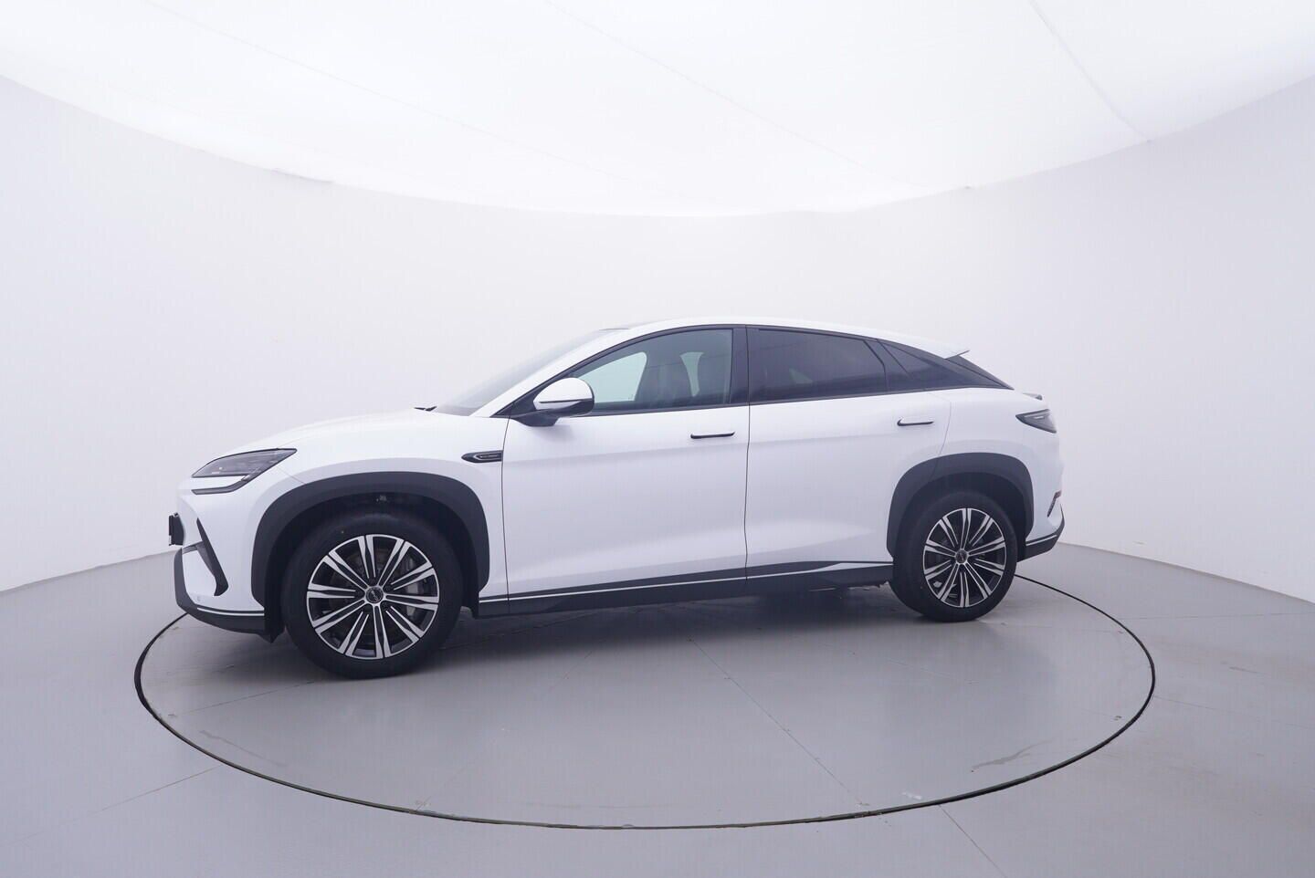 BYD Sealion 7, Comfort 230  kW - fotka 2