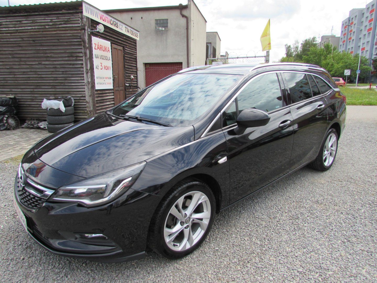 Opel Astra, 1.6 CDTi 100kW kombi,1.majitel - fotka 3