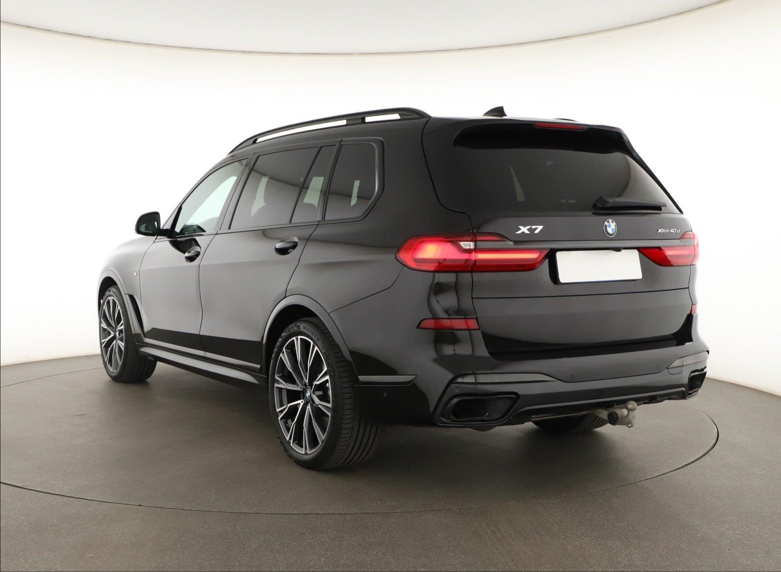 BMW X7, xDrive40d, Exclusive - fotka 3