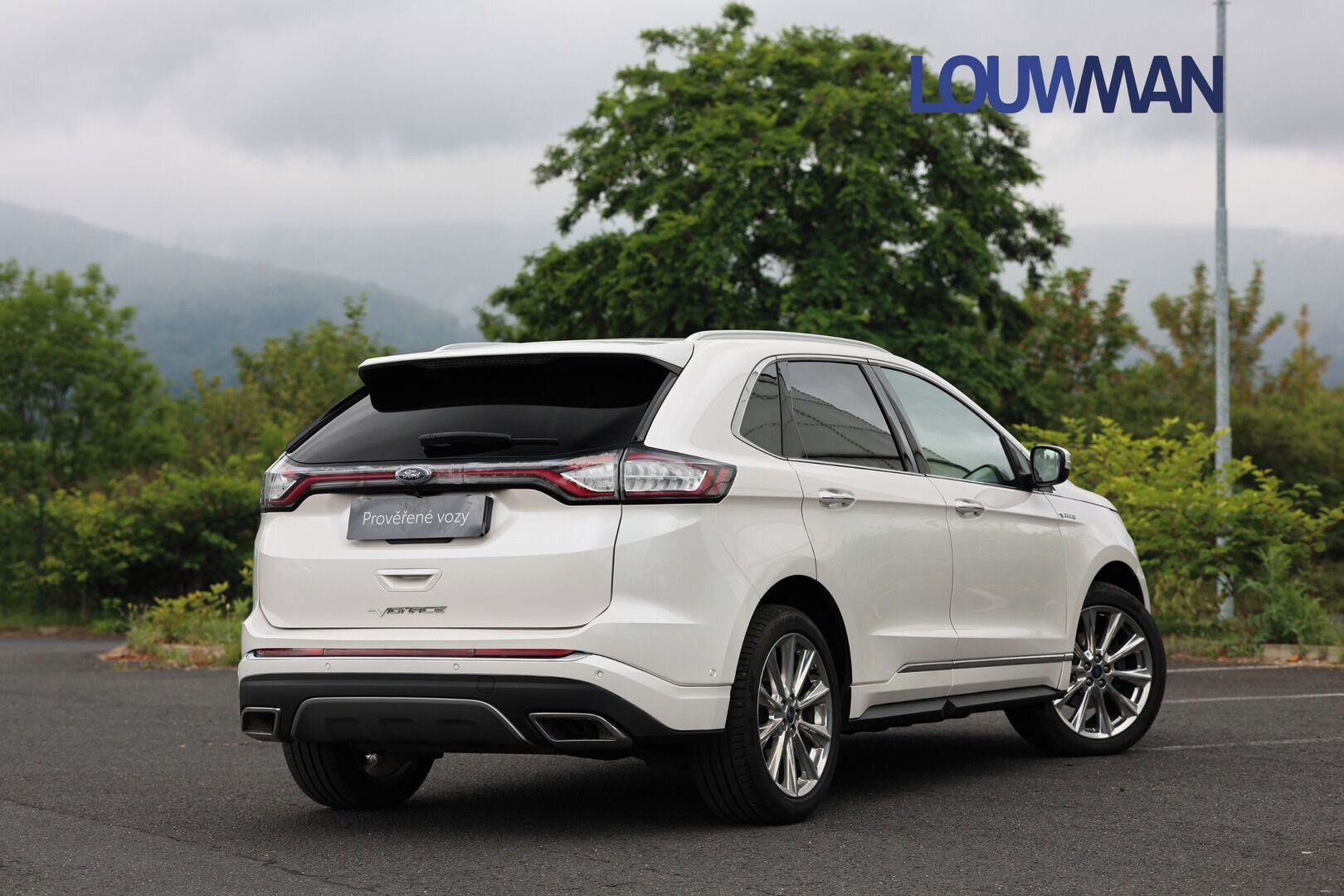 Ford Edge, Vignale 2.0 TDCi AWD - fotka 2