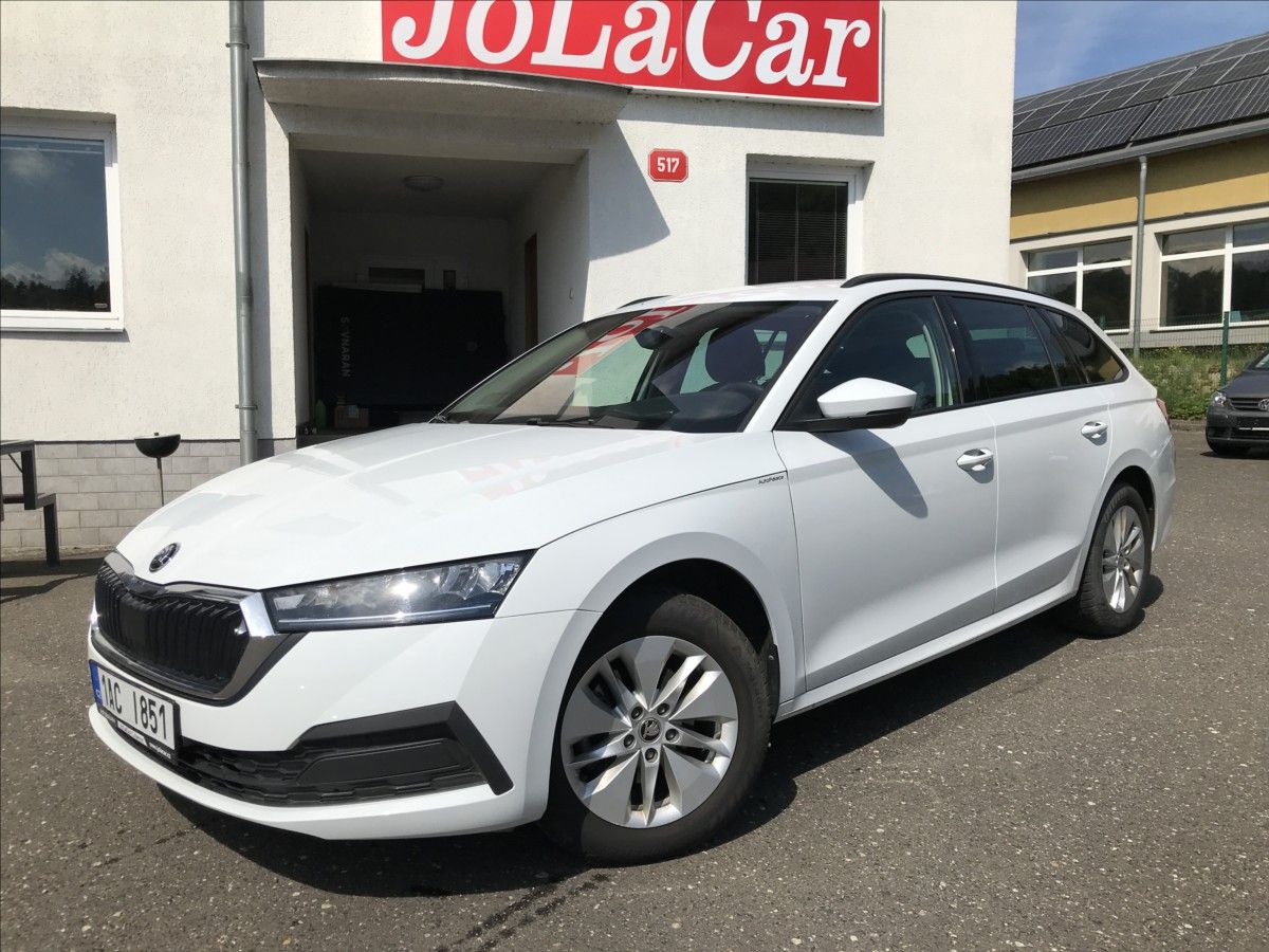Škoda Octavia, 2,0 TDi Combi Ambition+ - fotka 3