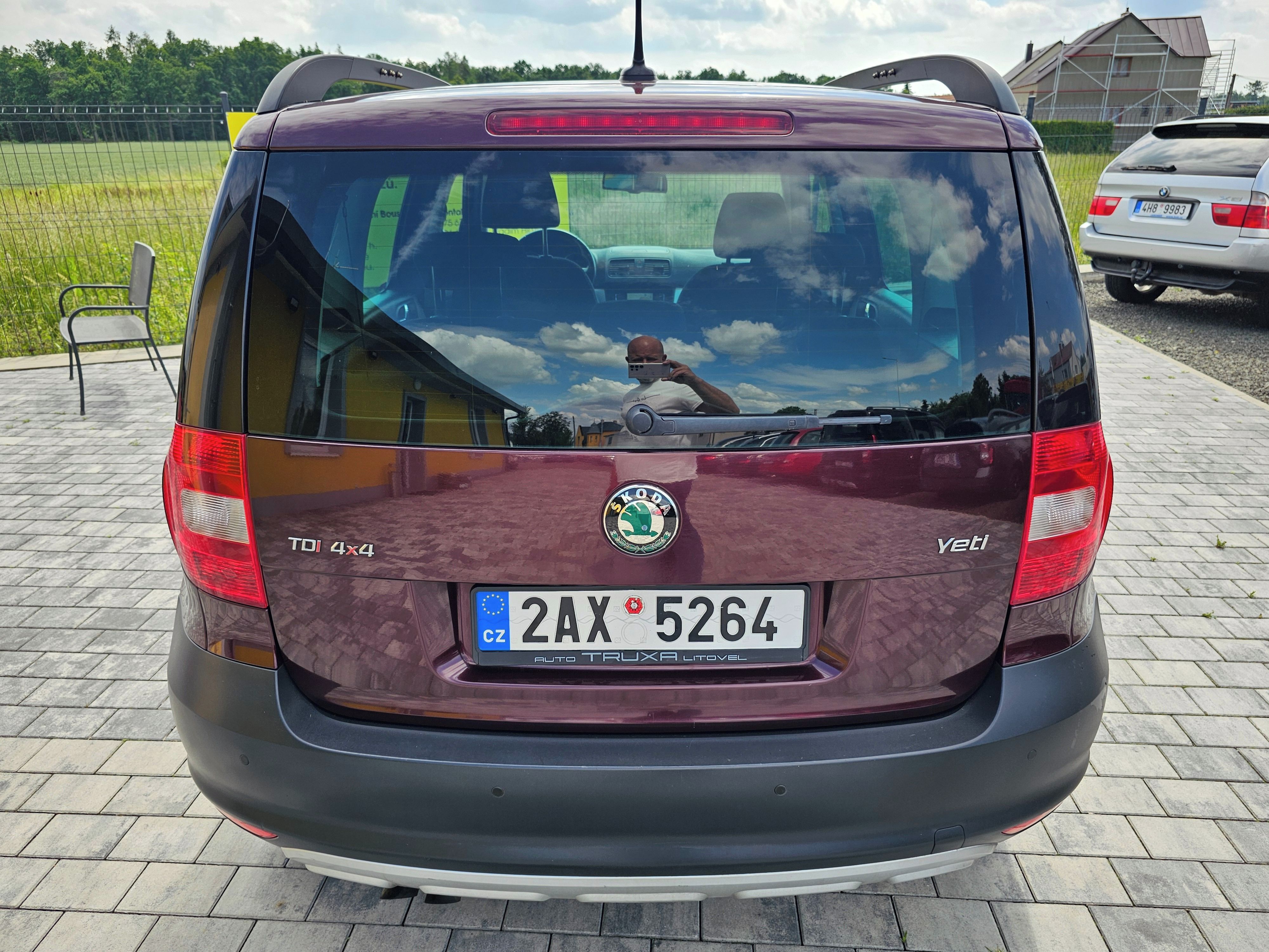 Škoda Yeti, ELEGANCE 2.0 TDI, 4x4, DSG,DPH - fotka 6