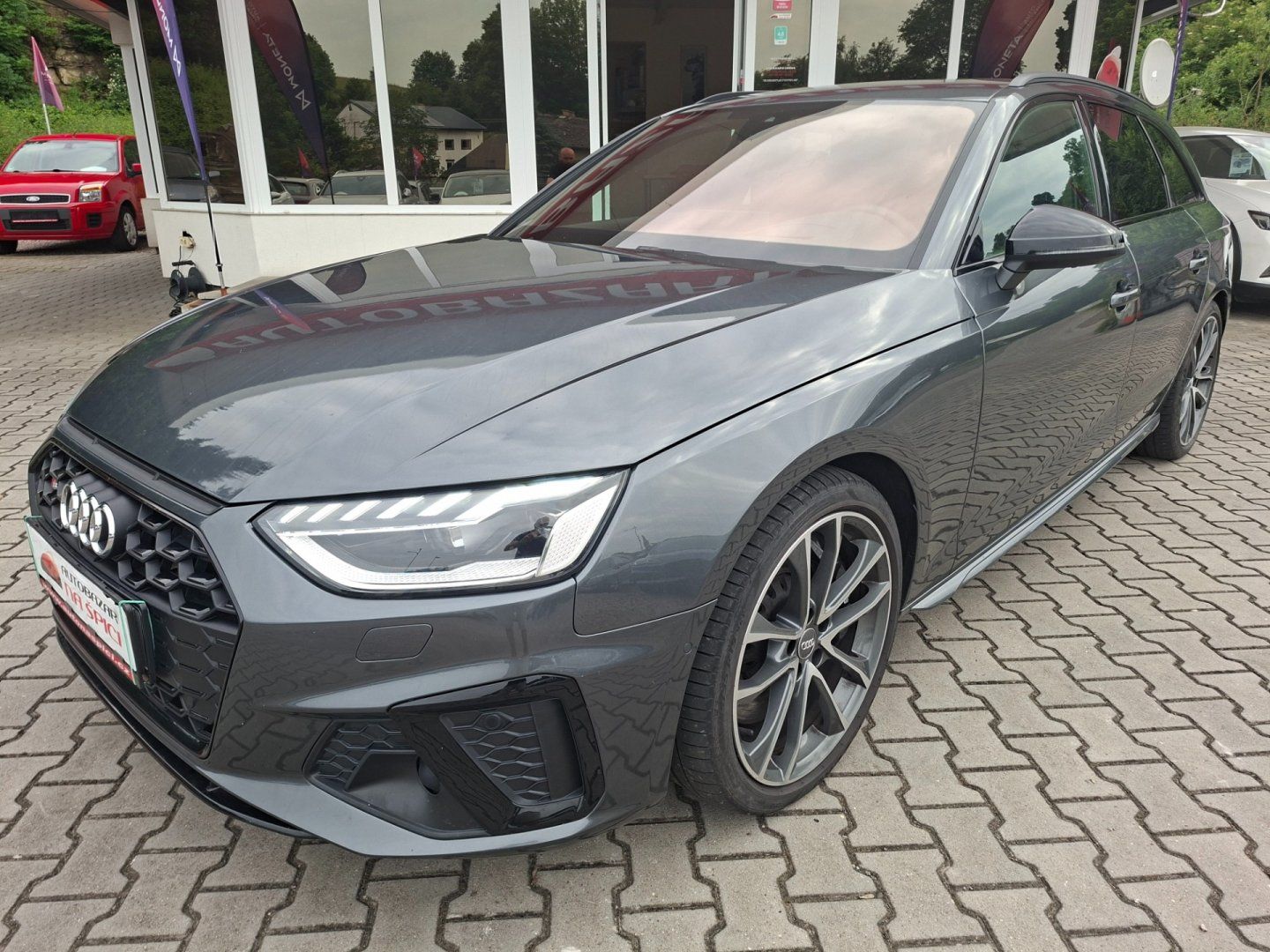 Audi S4, 3.0 255kW -ČR-HUD-B.OLUFSEN - fotka 4