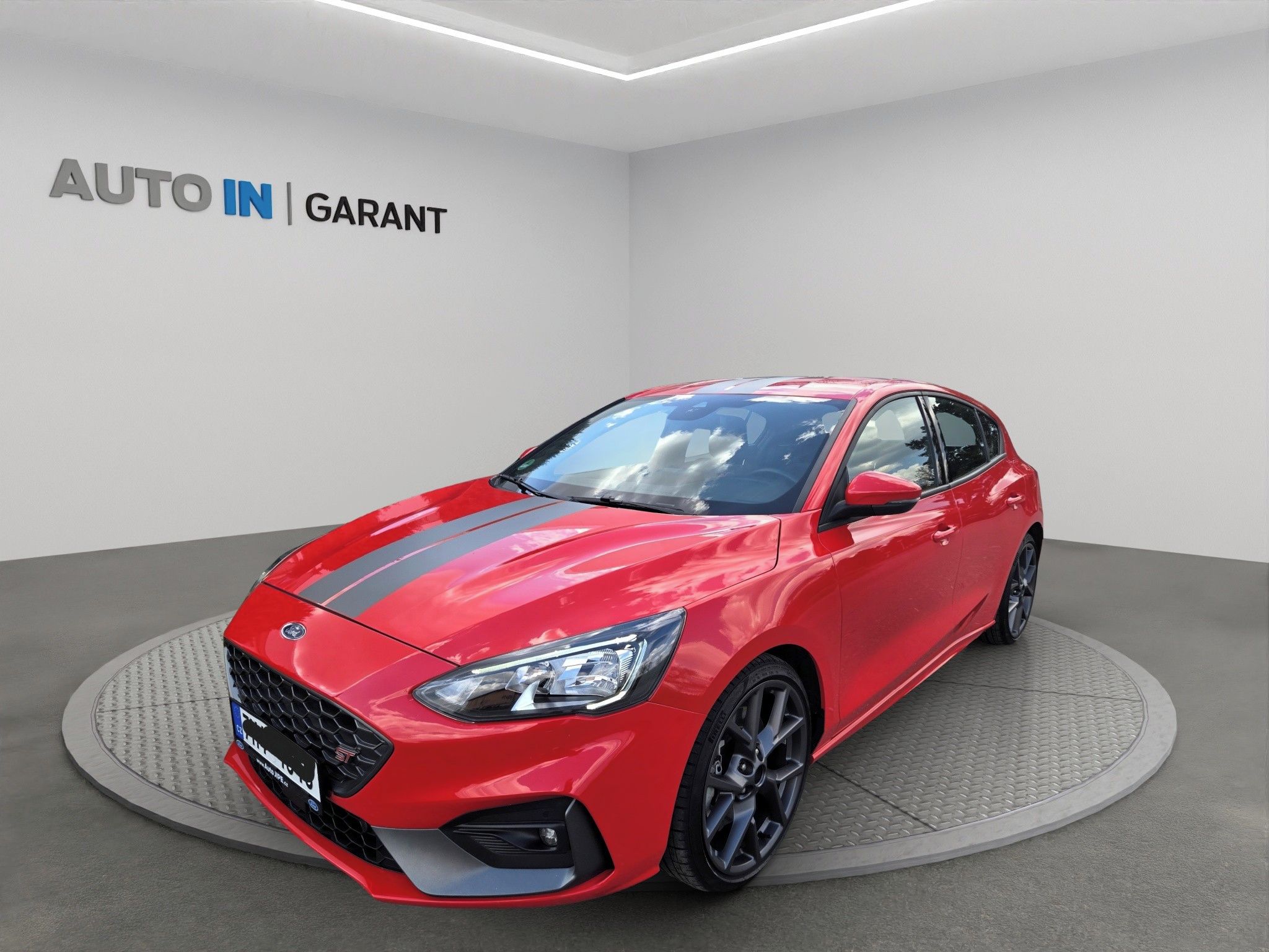 Ford Focus, ST 2,3 280ps - manual, CZ půvo