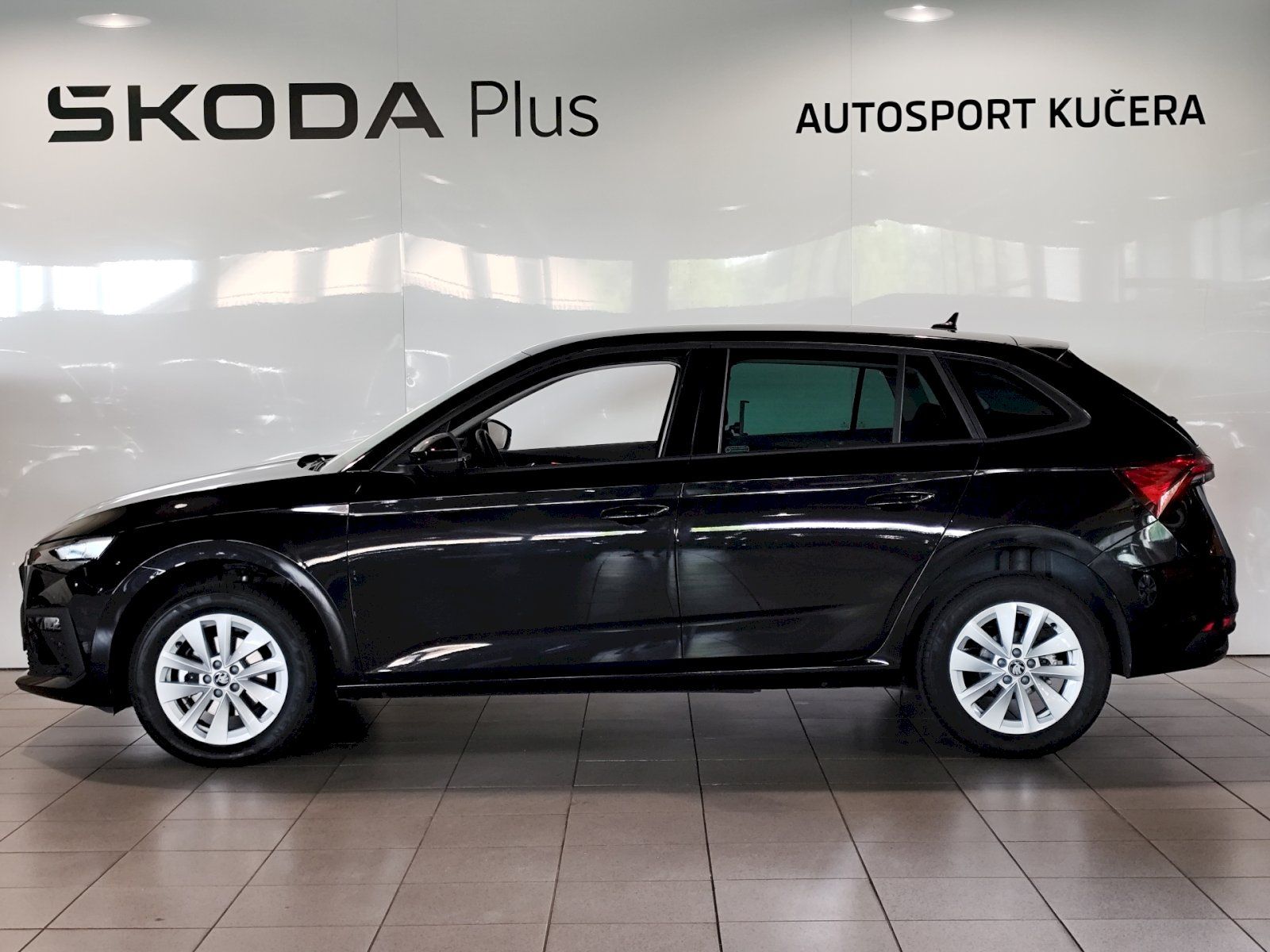 Škoda Scala, SCALA SELECTION 1.0 TSI 85 kW - fotka 3