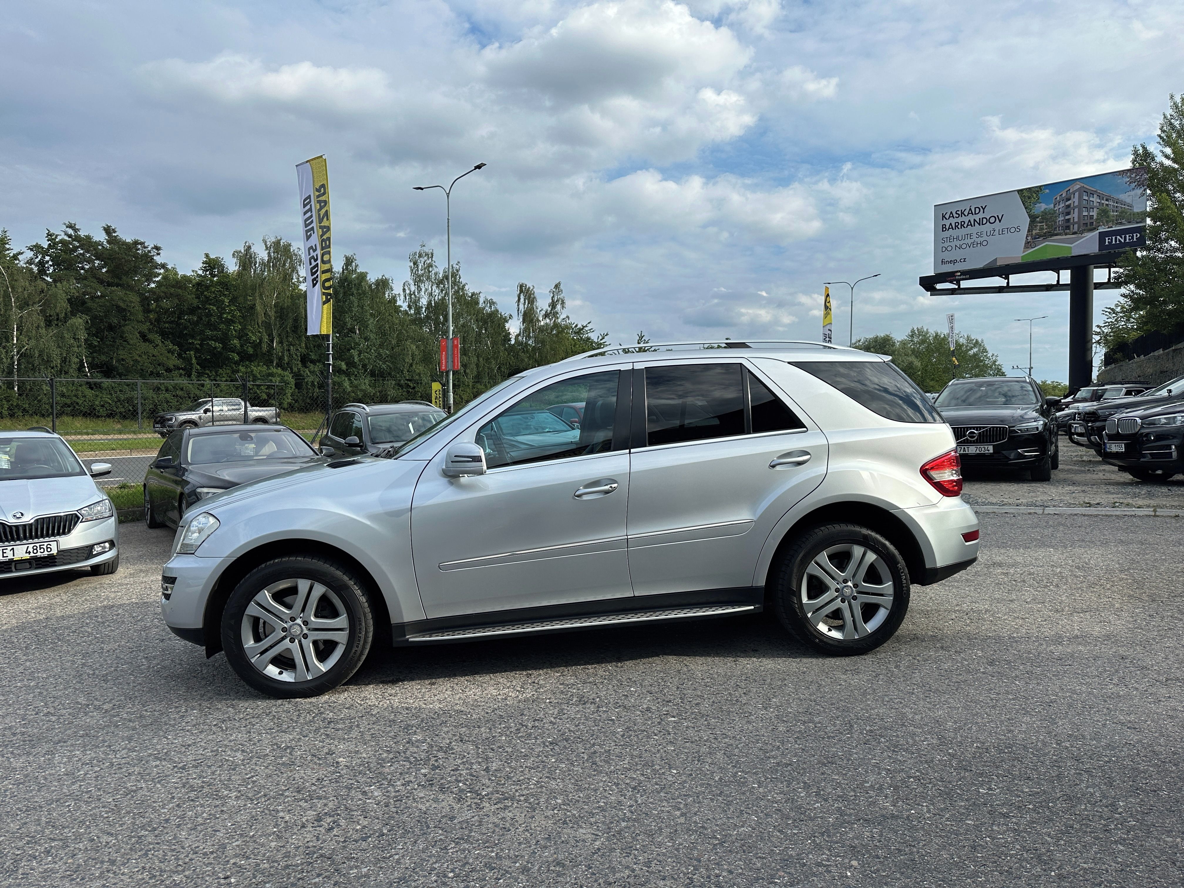 Mercedes-Benz ML, Mercedes-Benz ML 350 2011 - fotka 5