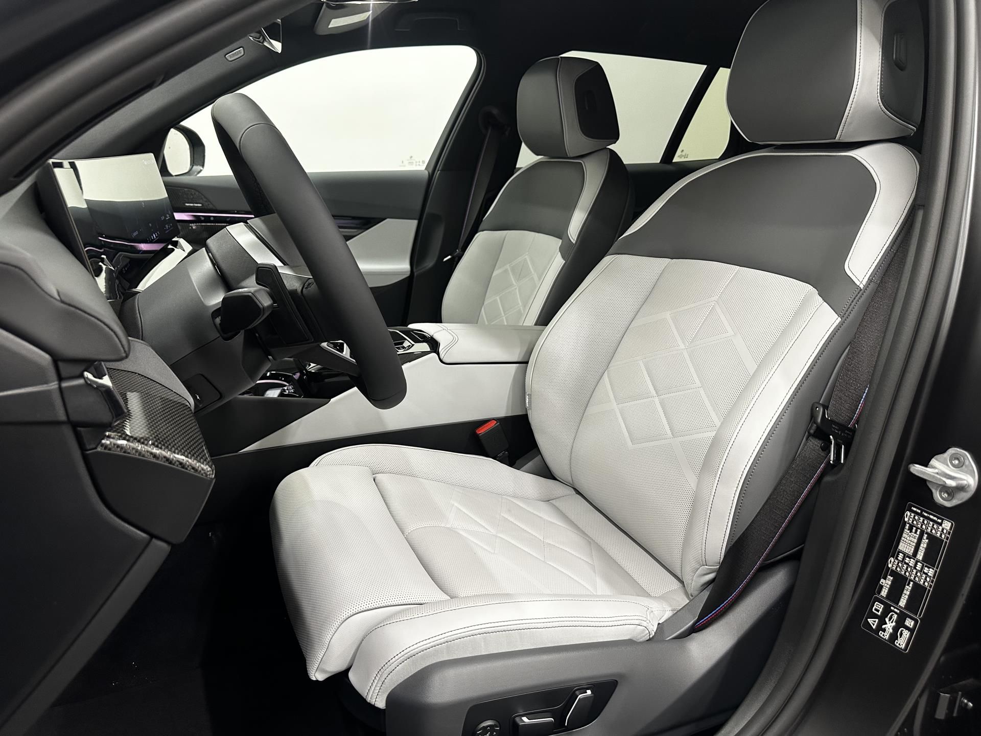 BMW Řada 5, 540d xDrive Touring - fotka 6