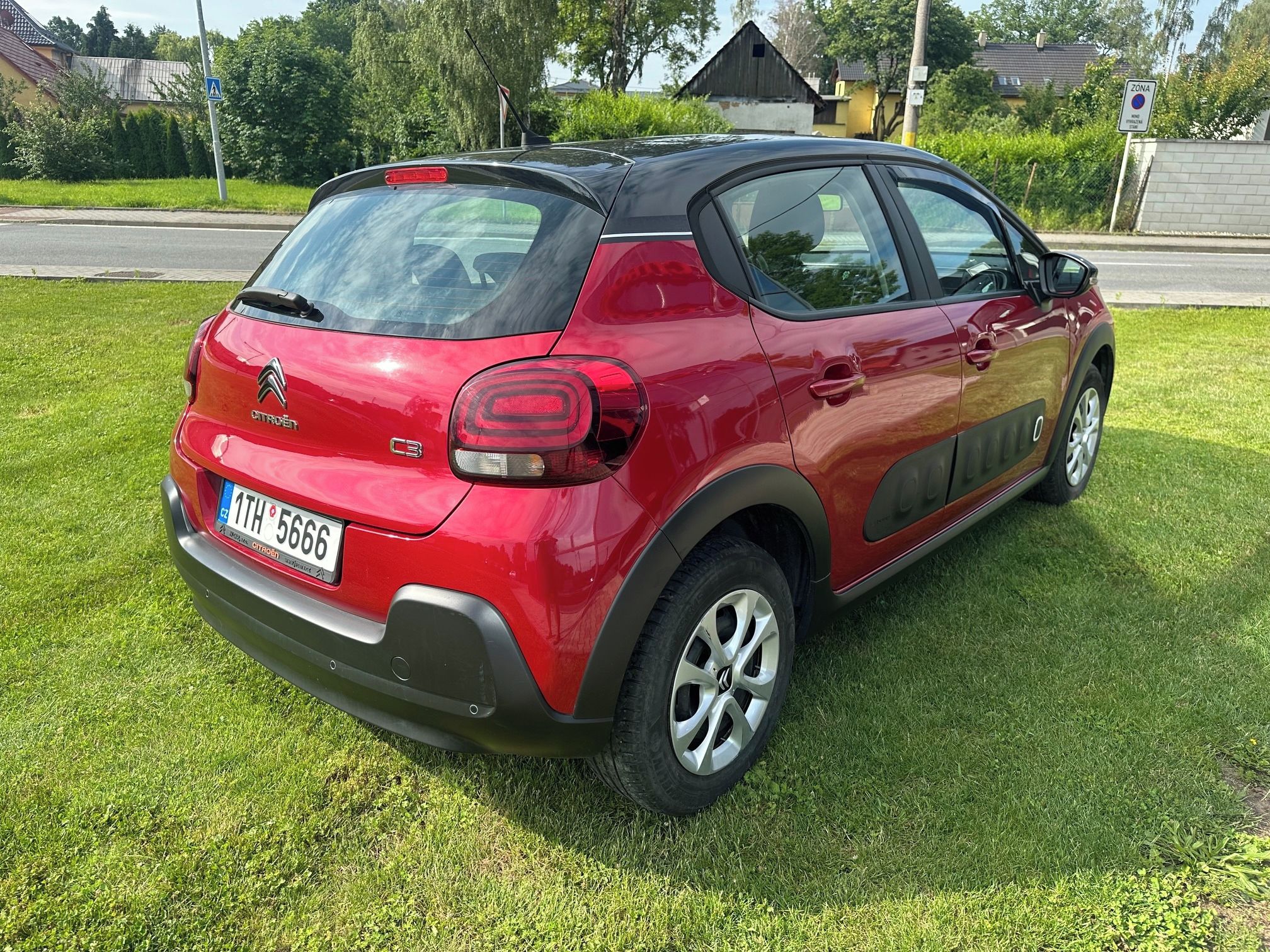 Citroën C3, 1.2 PureTech FEEL - fotka 6